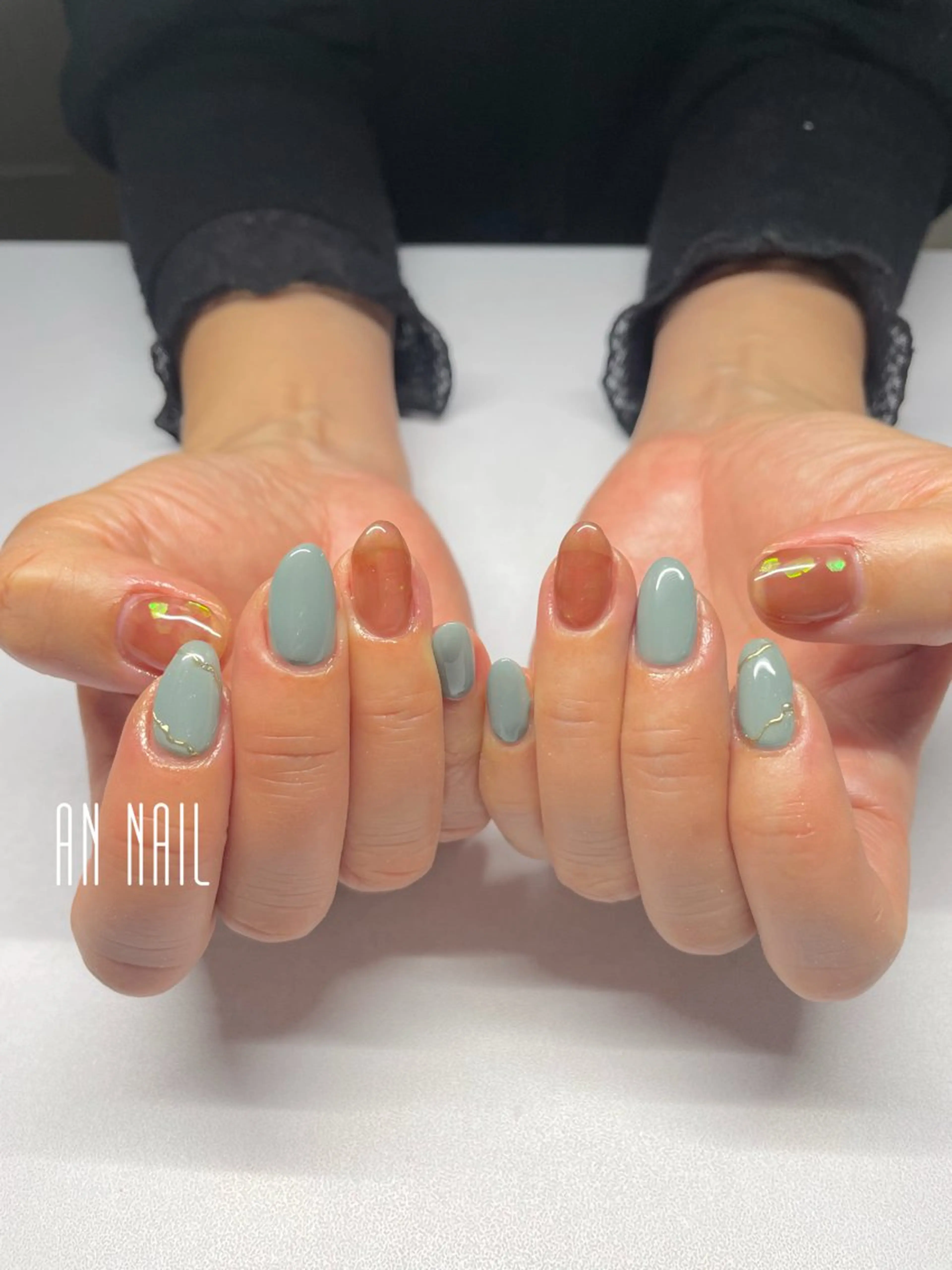 ネイル ミラーネイル ニュアンスネイル ハンドネイル AN Nailのネイルデザイン