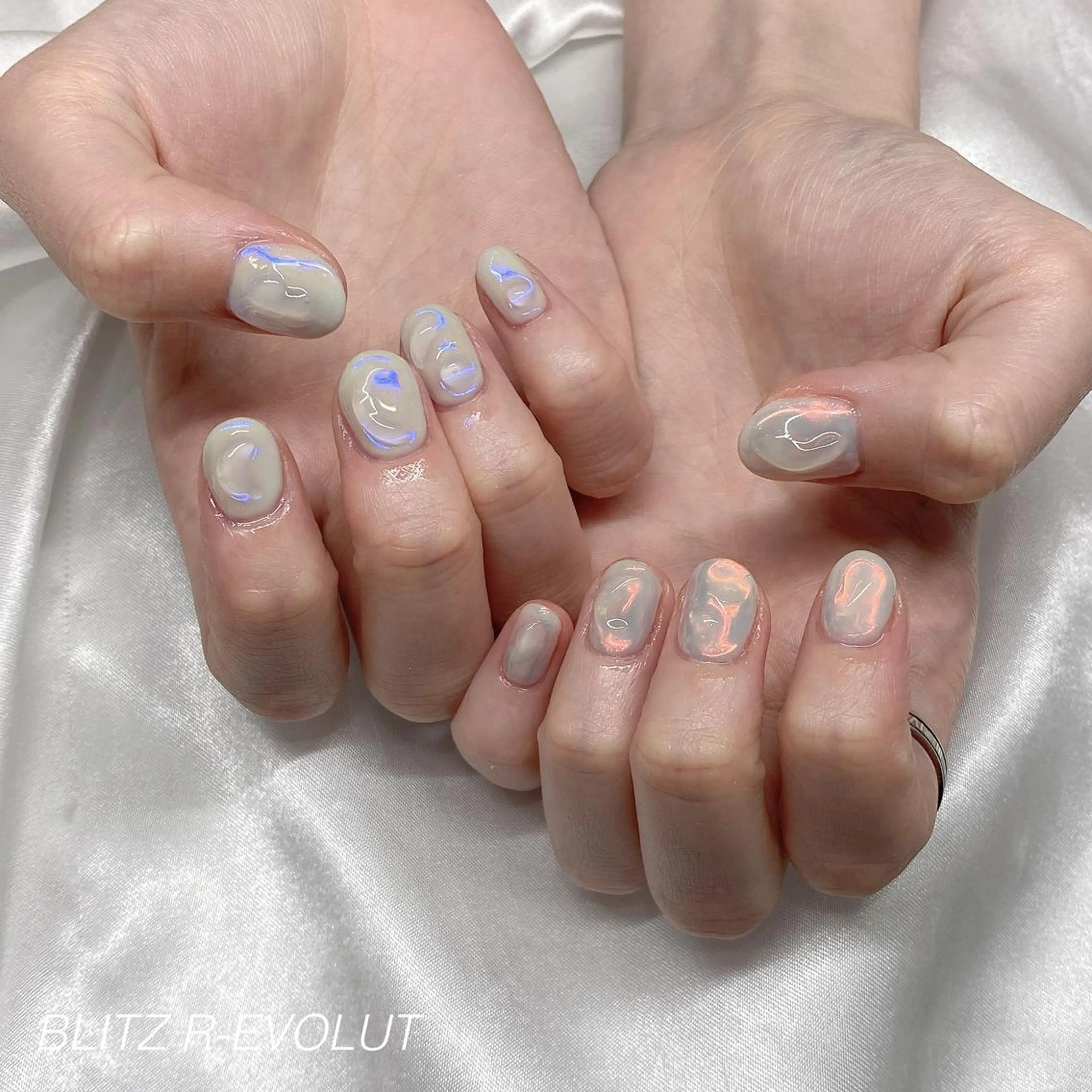 ネイル ☁️BLITZ 🎀笠原雪音🎀のネイルデザイン