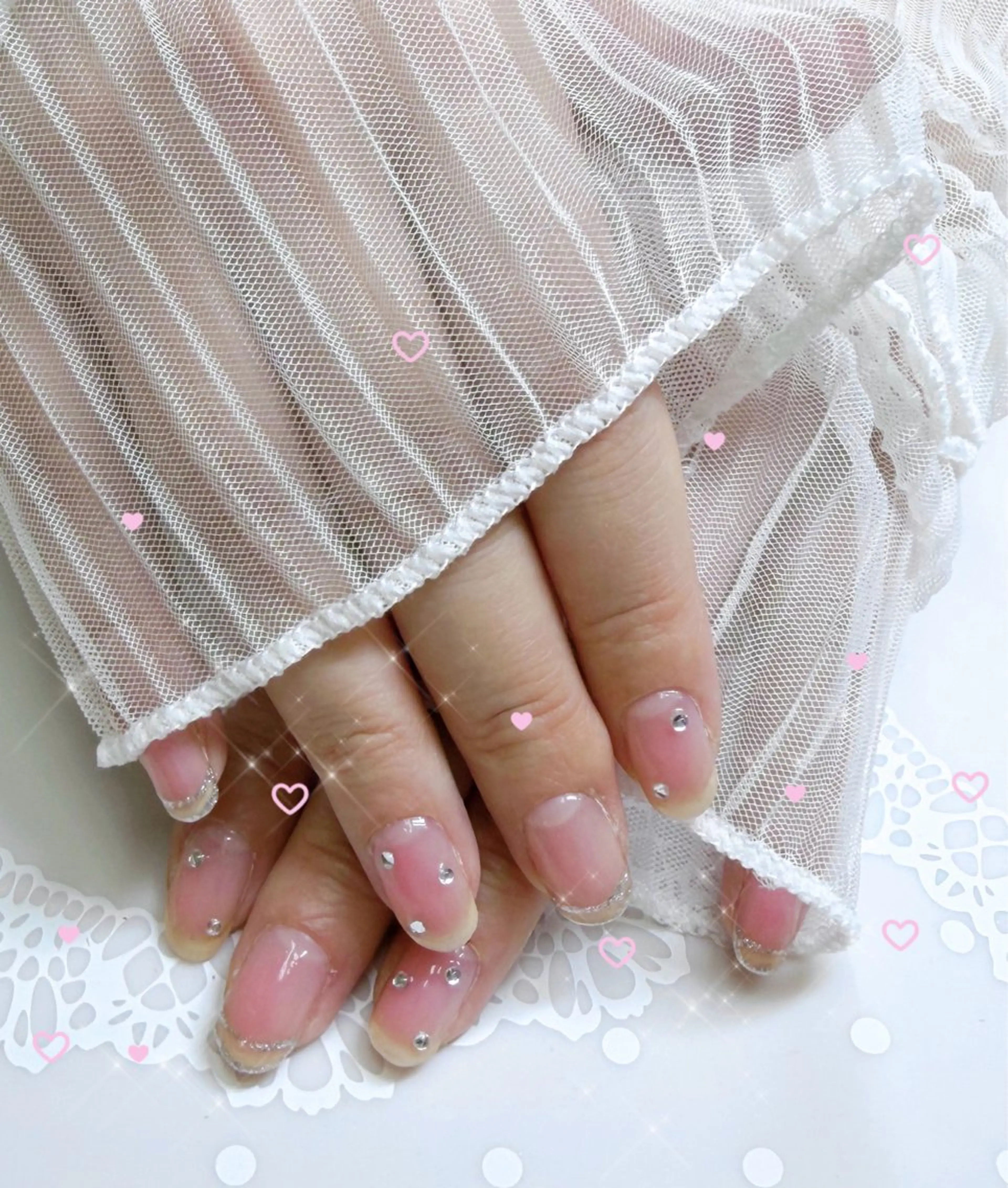 ネイル 韓国ネイル ラメ(グリッター) シンプルネイル ハンドネイル Rencontre所属・Rencontre 四谷三丁目韓国ネイルのネイルデザイン