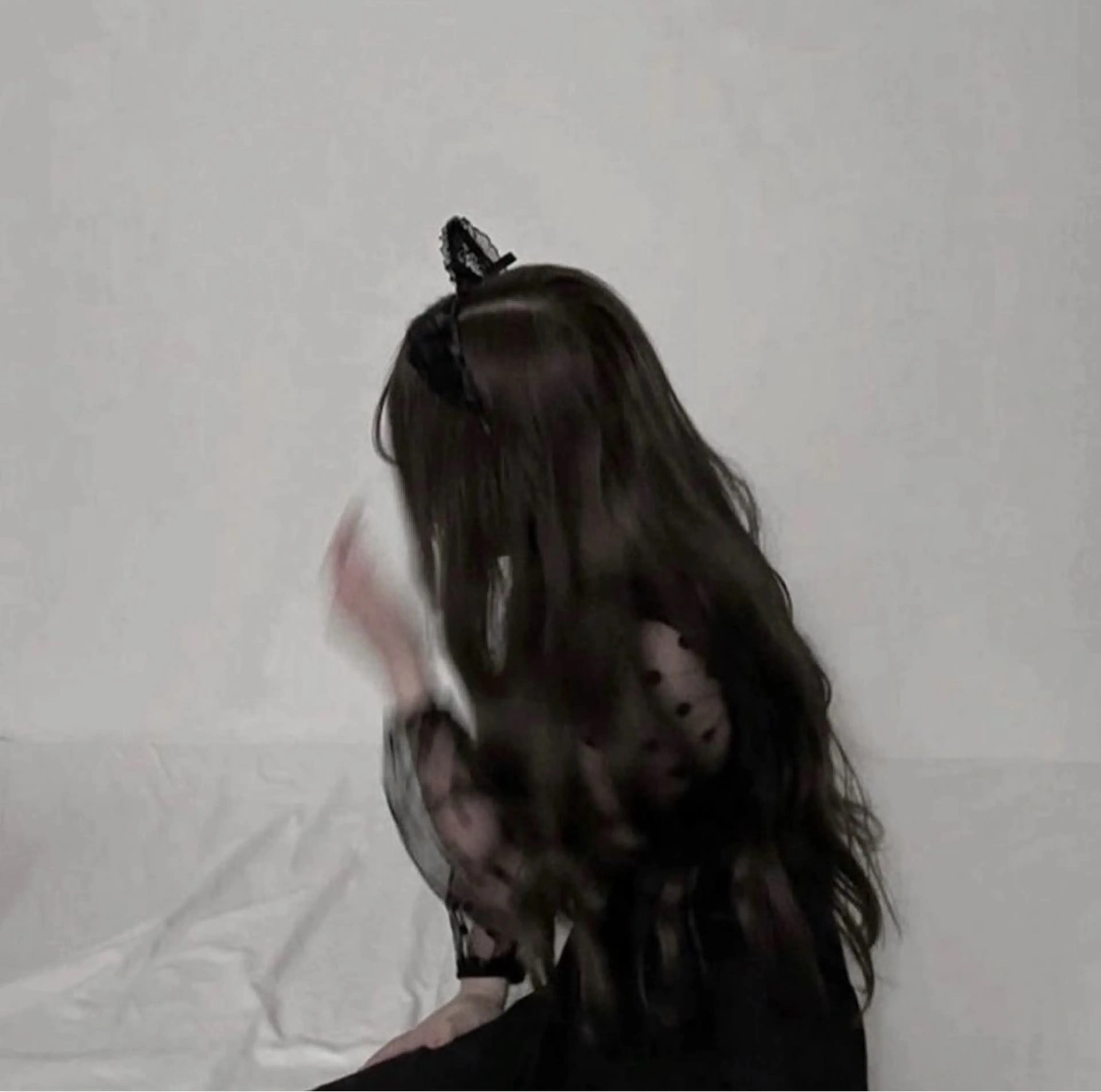 ロング カラー ヘアアレンジ 透け上品ハイトーン 職人ゆうと🤍のヘアスタイル