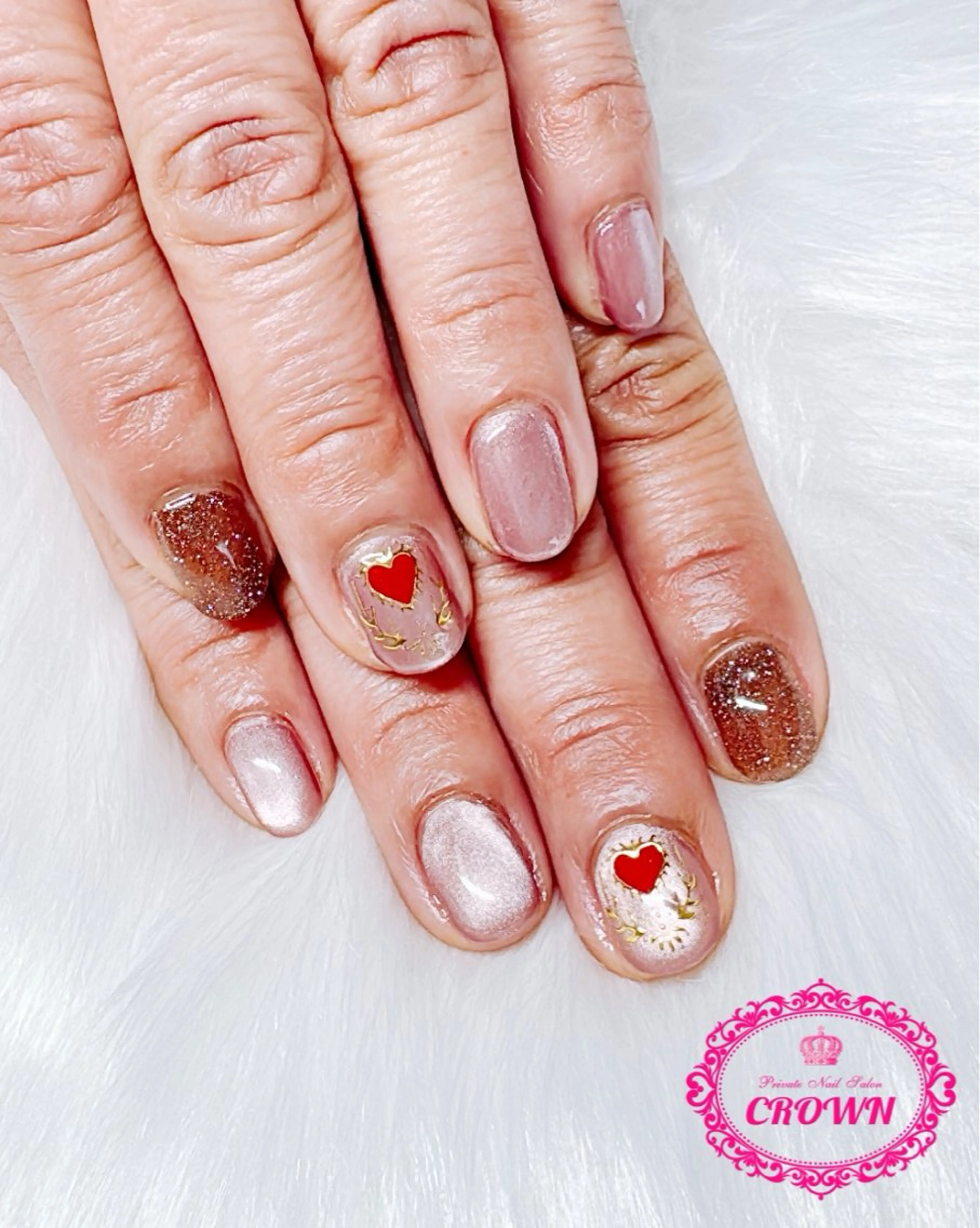 ネイル CROWN プライベートサロンのネイルデザイン