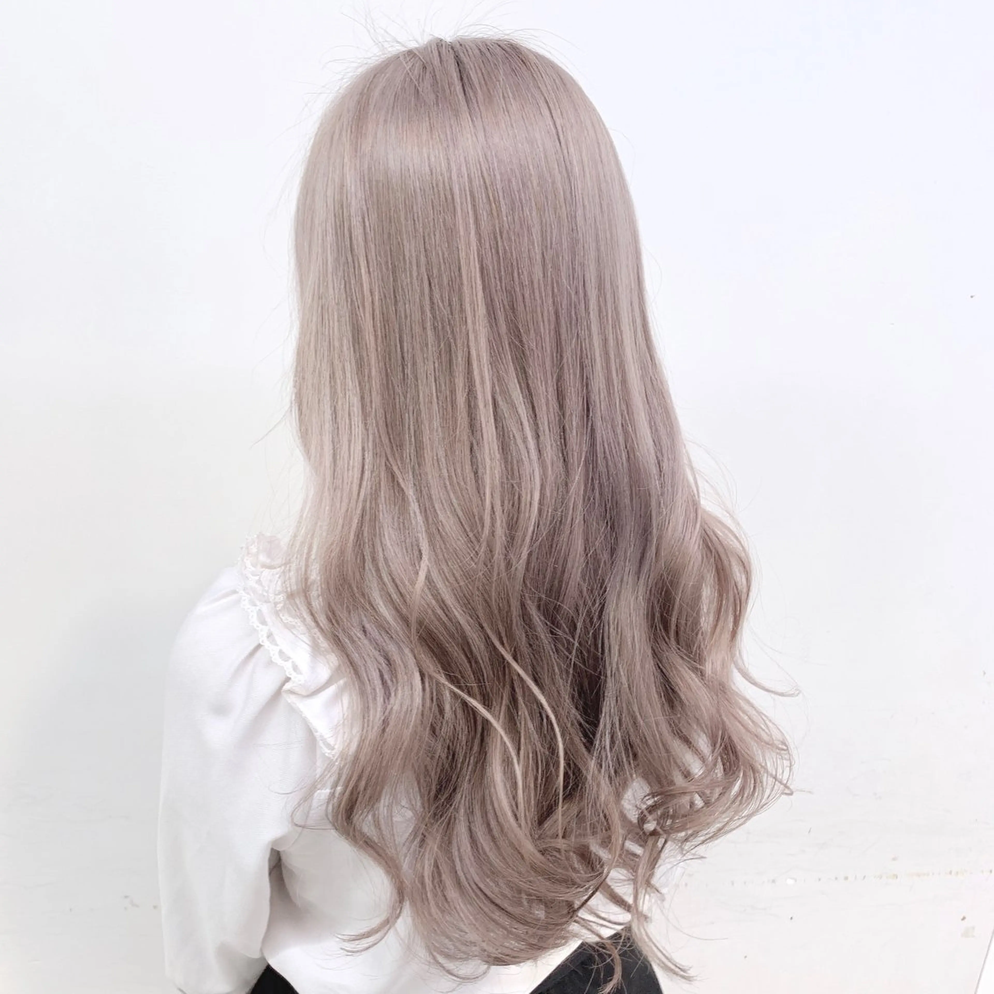 カラー 💖美髪カラーの達人 💖ソウタ💖のヘアスタイル