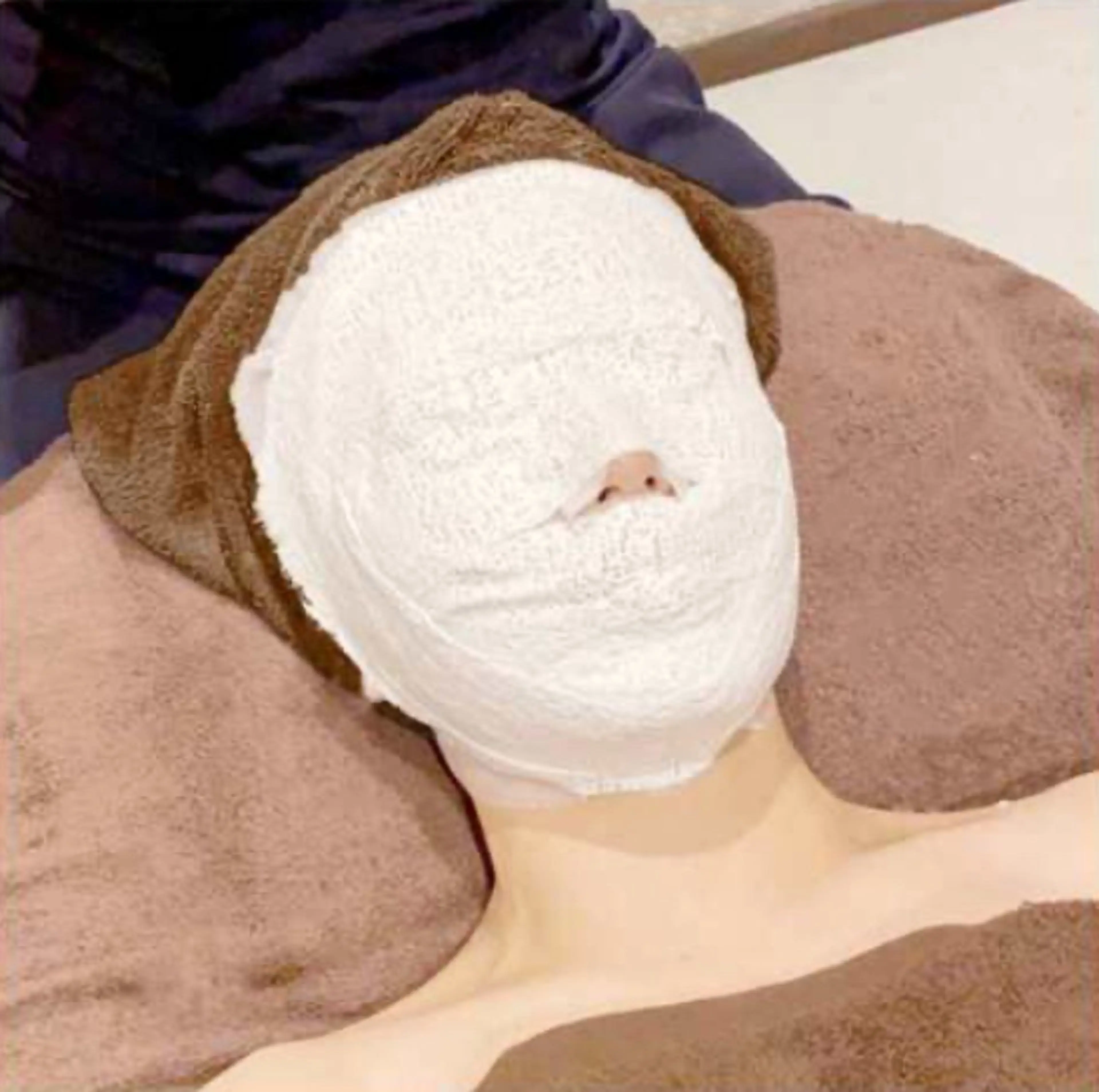 フェイシャルマッサージ　モデリングパックコースの写真