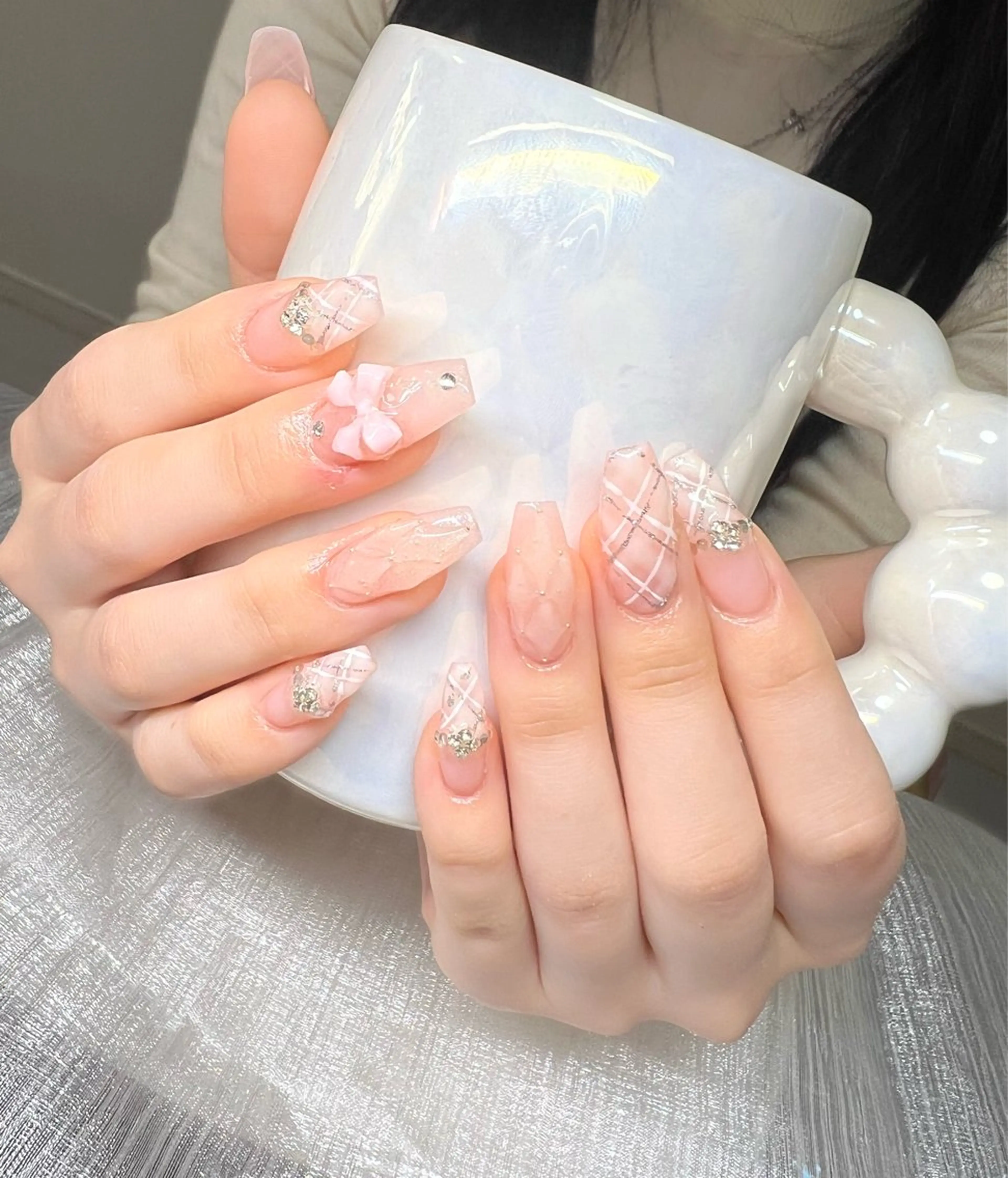 ネイル オーロラネイル チークネイル 長さ出し フットネイル フレンチネイル ハンドネイル Lee Nailsのネイルデザイン