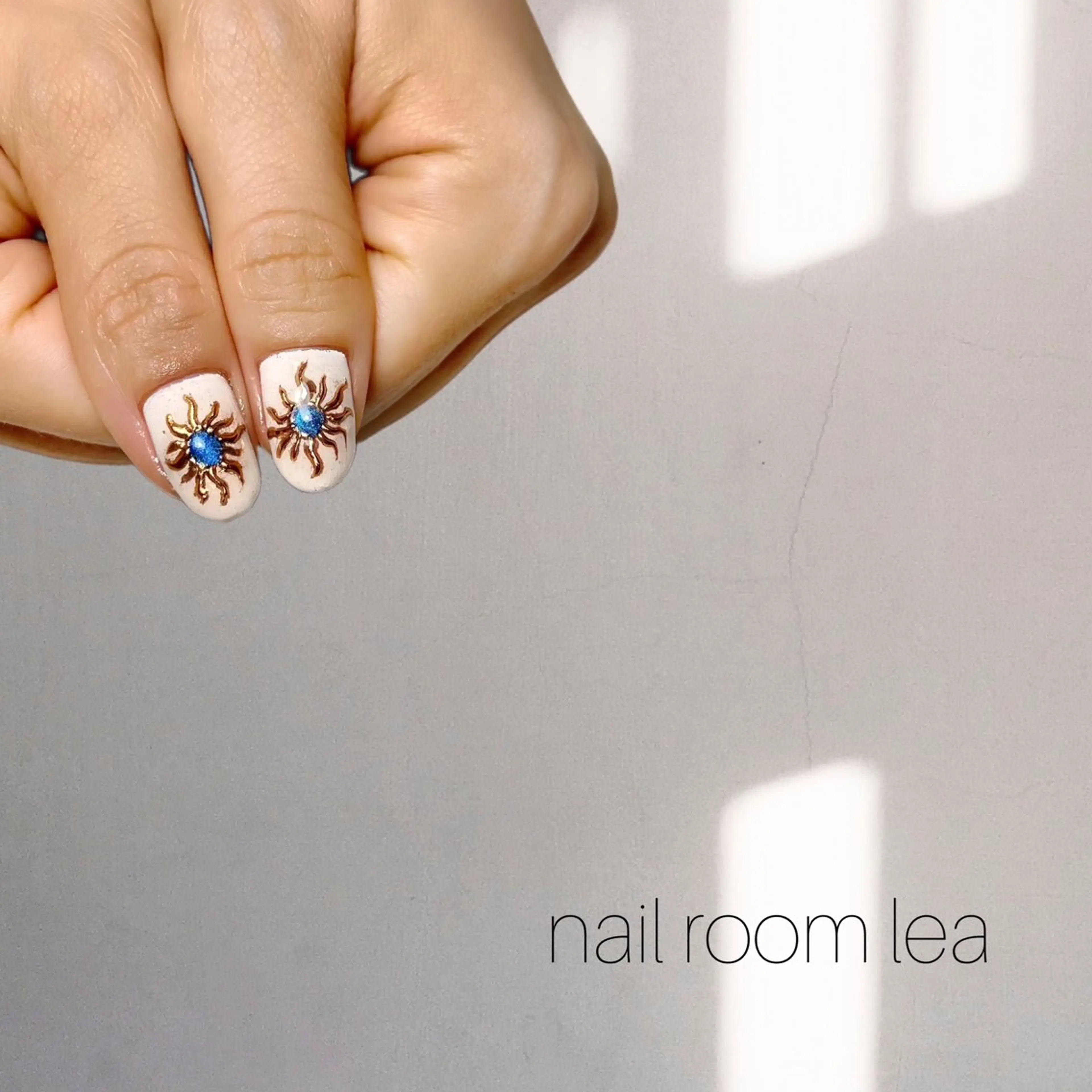 ネイル ハンドネイル ハンドケア nailroom leaのネイルデザイン