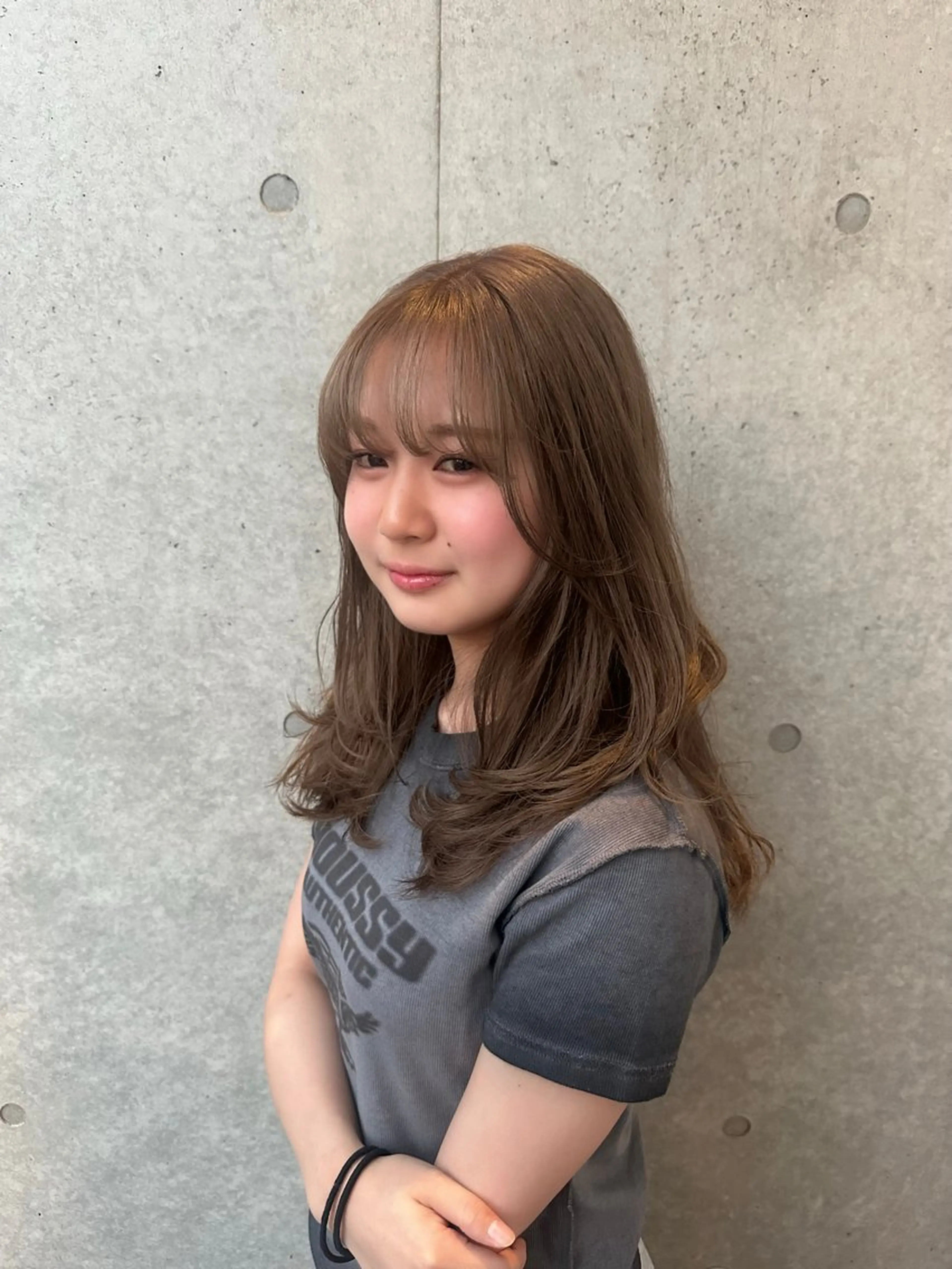 セミロング カラー ヘアカラー トリートメント 🖤KURUMI🖤 潤艶・髪質改善のヘアスタイル