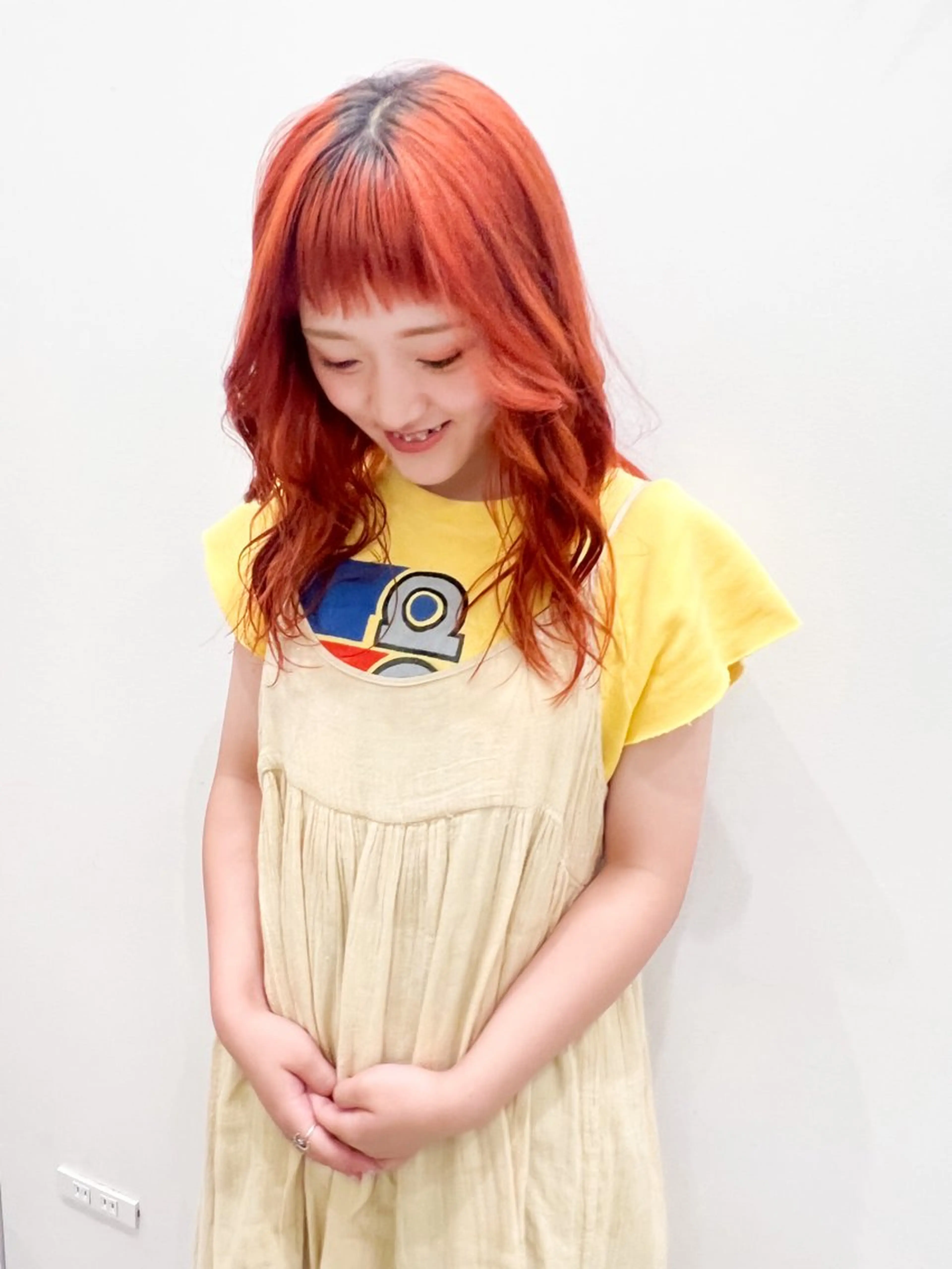 カラー ブリーチ ハイトーンカラー オレンジ 似合わせカット🫧 /パーマRINAのヘアスタイル