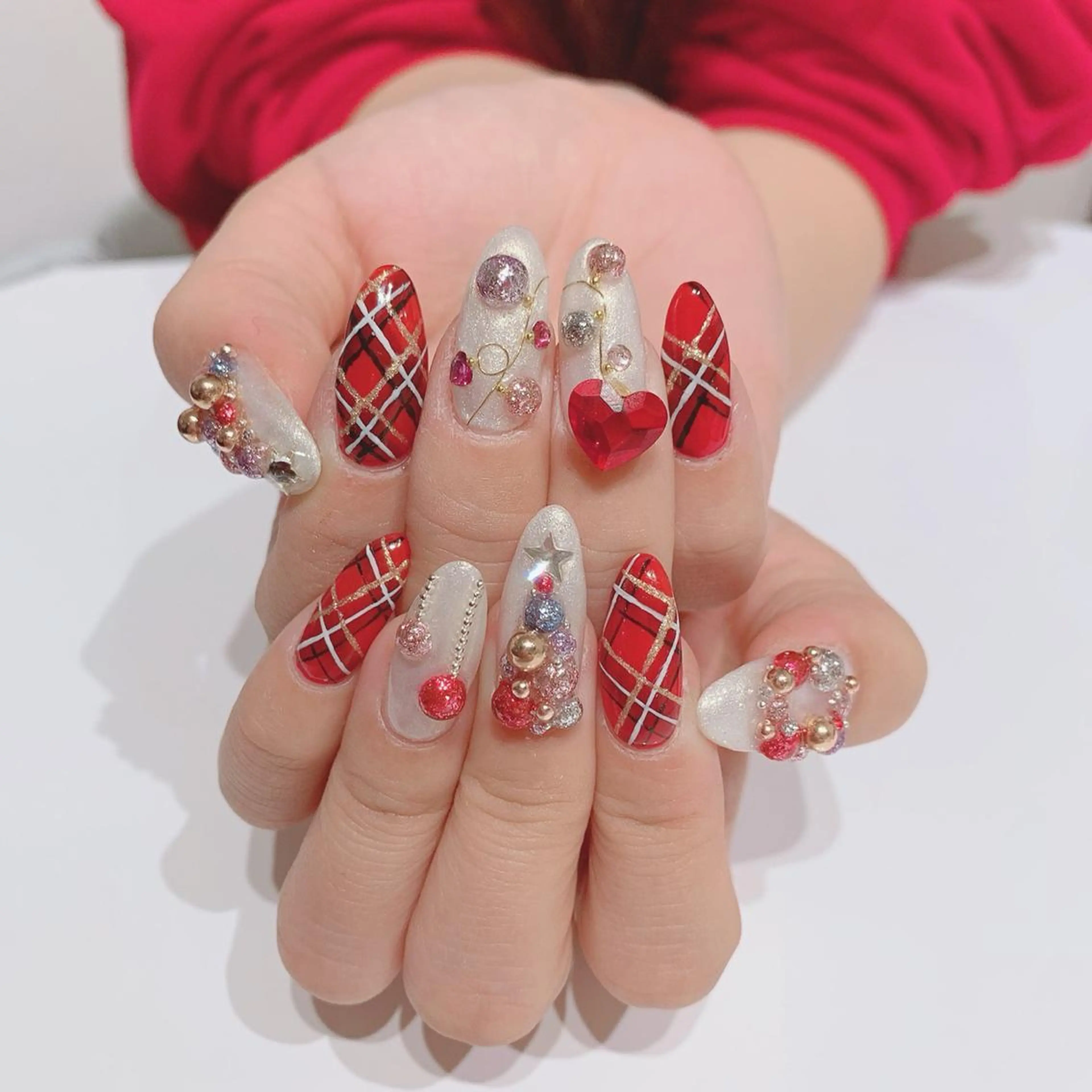 ネイル nail salon Pink Aliceのネイルデザイン