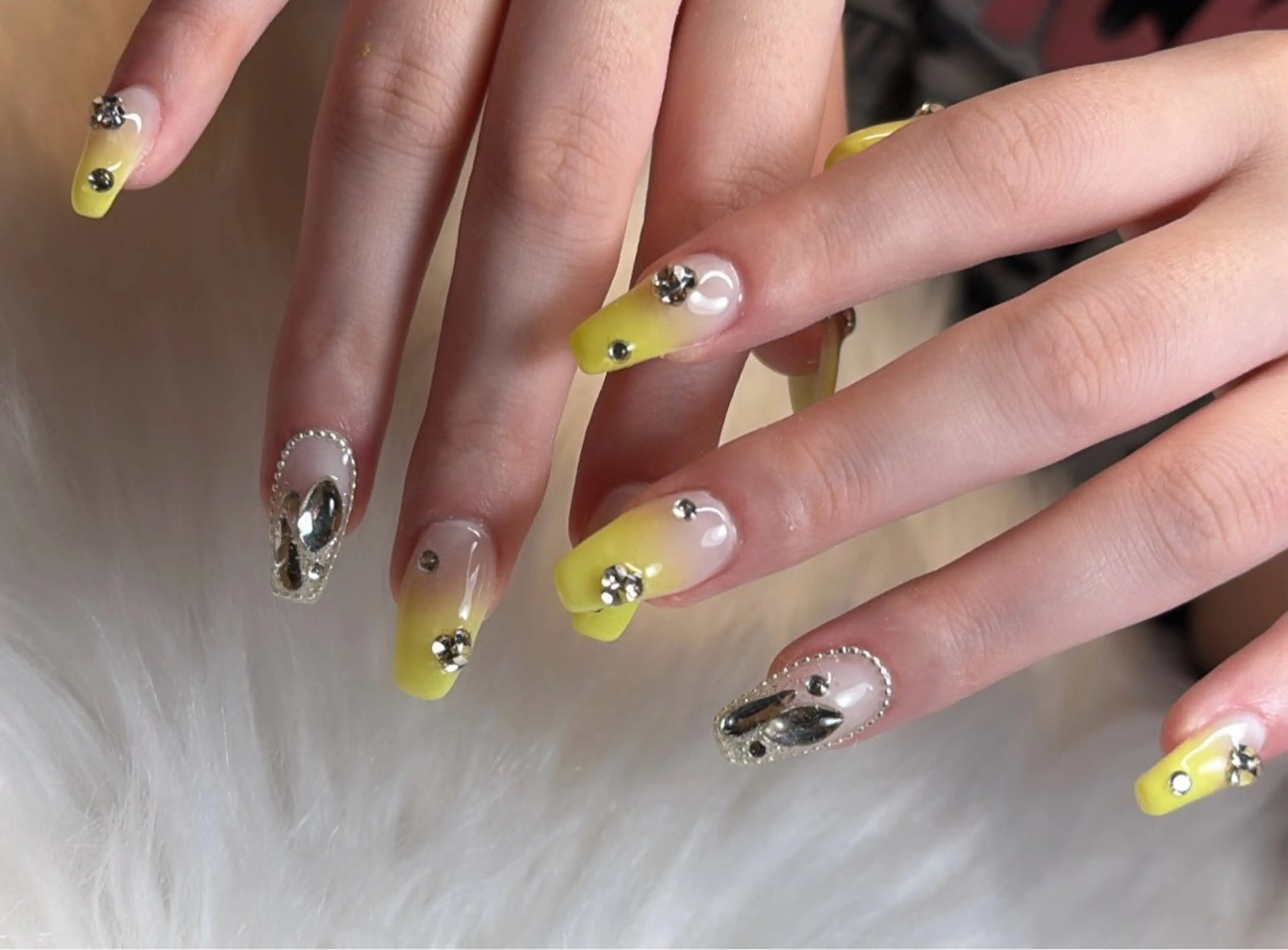 ネイル 🫧yua 🌸🫧のネイルデザイン