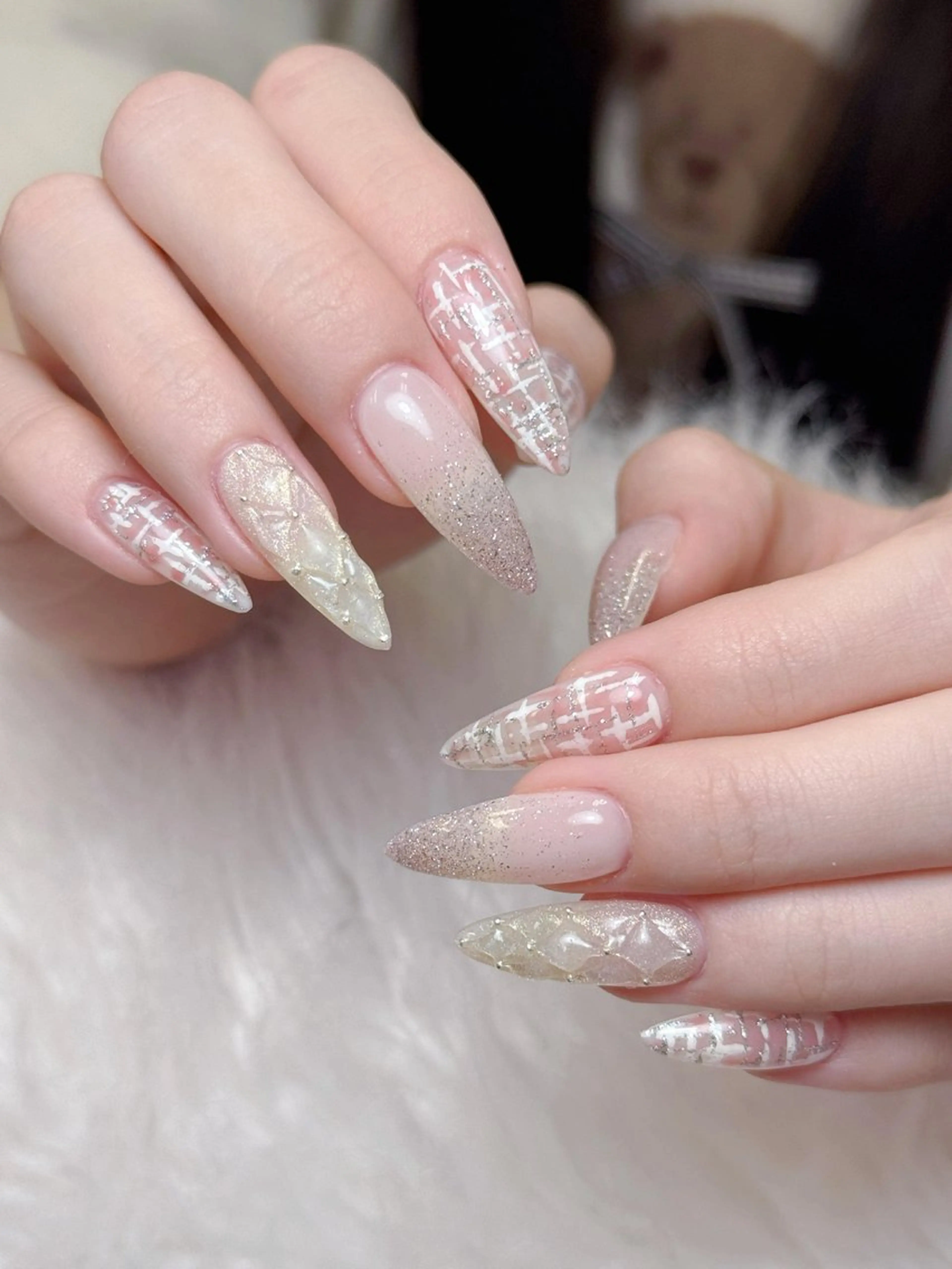 ネイル アートネイル ジェルネイル ニュアンスネイル オフィスネイル シンプルネイル ハンドネイル Nie Nail Shinokuboのネイルデザイン