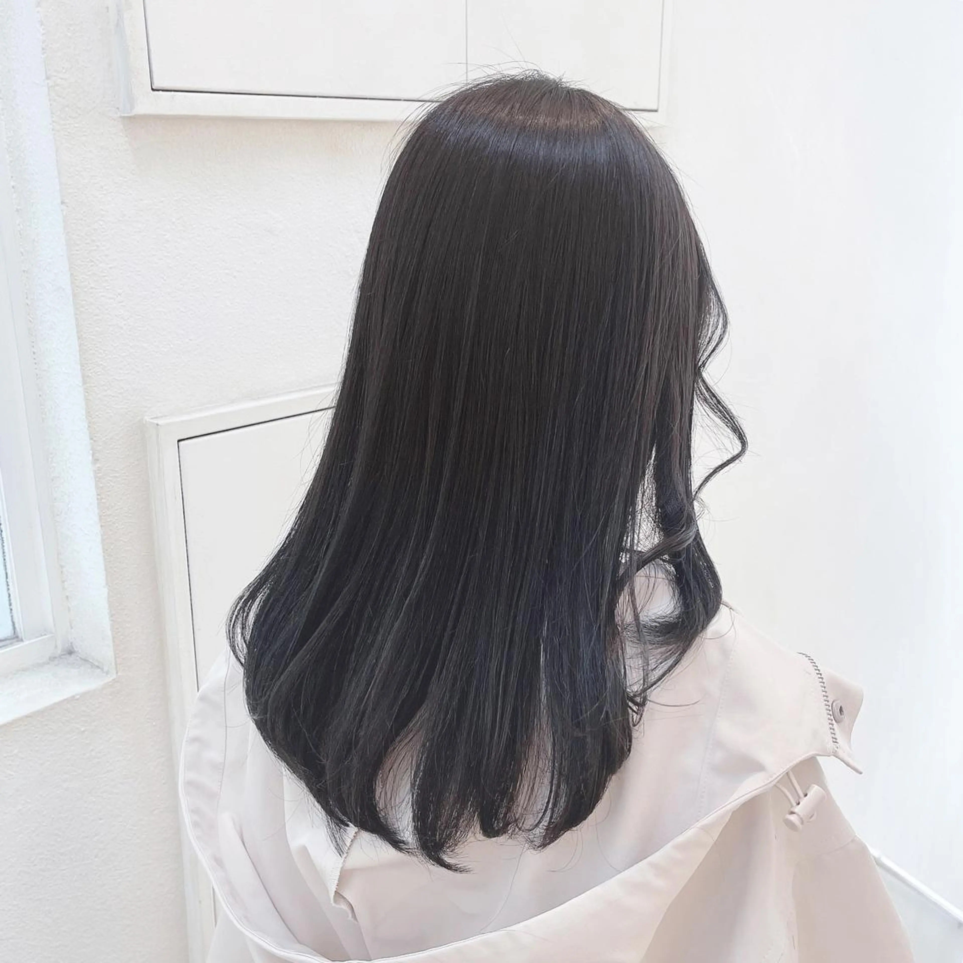 ロング 【指名No1】飯塚 宏美のヘアスタイル