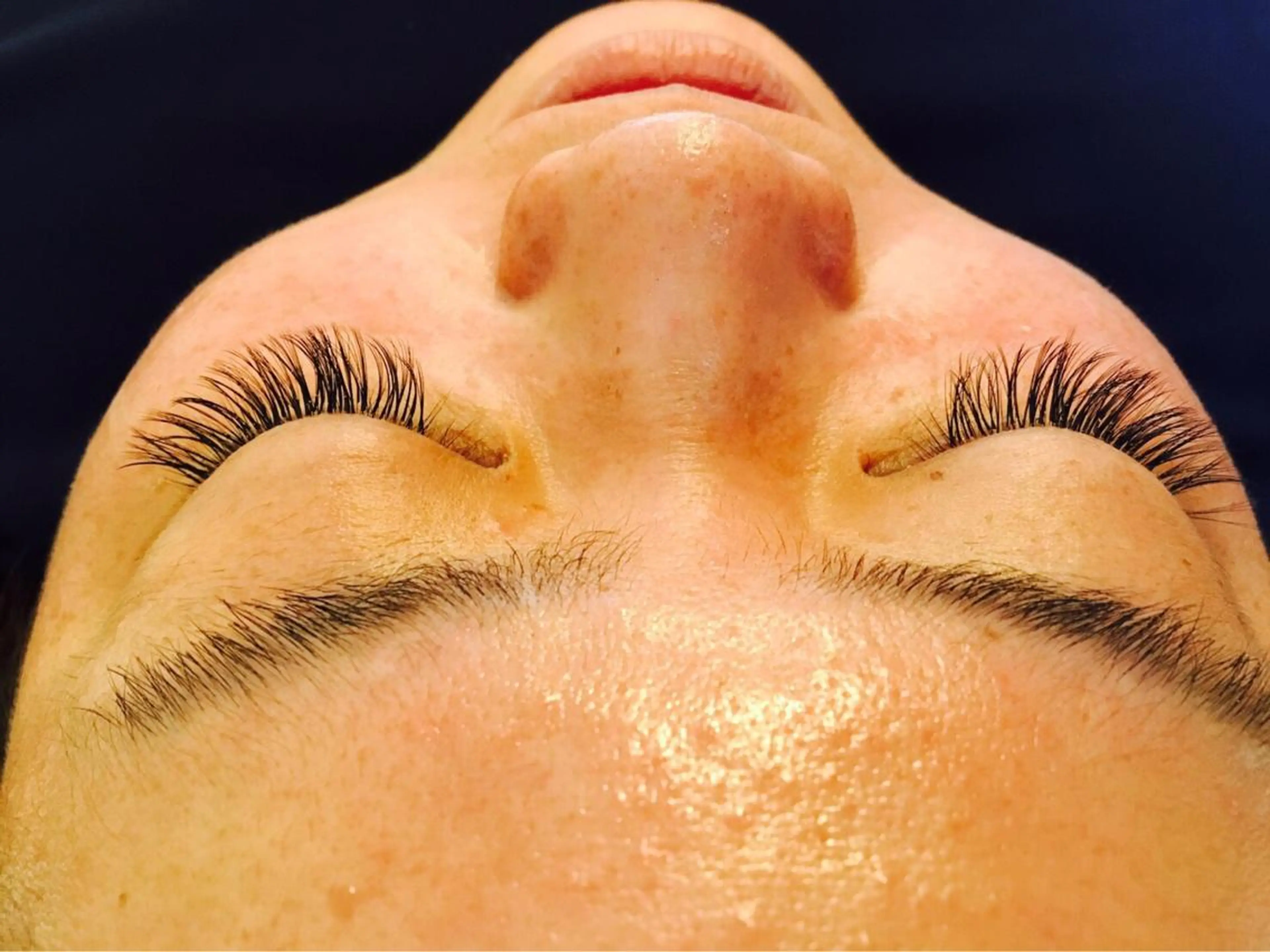 マツエク・マツパ キュート セクシー レイヤーカット 早崎太生のヘアスタイル