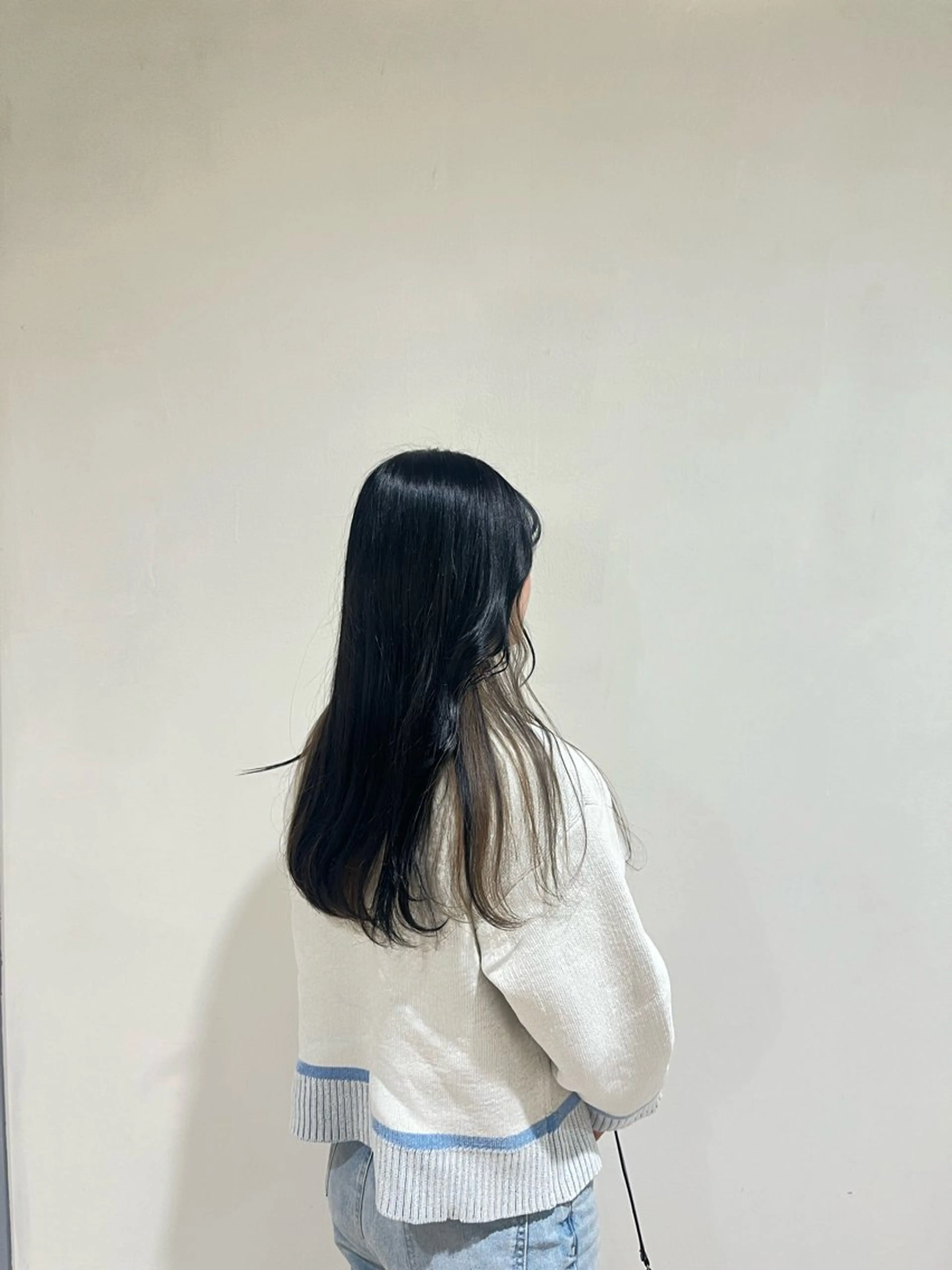 カラー ベージュカラー 黒髪 ブリーチ ブルーカラー ブルーブラック 小野寺 菜穂/豊橋/パーマのヘアスタイル