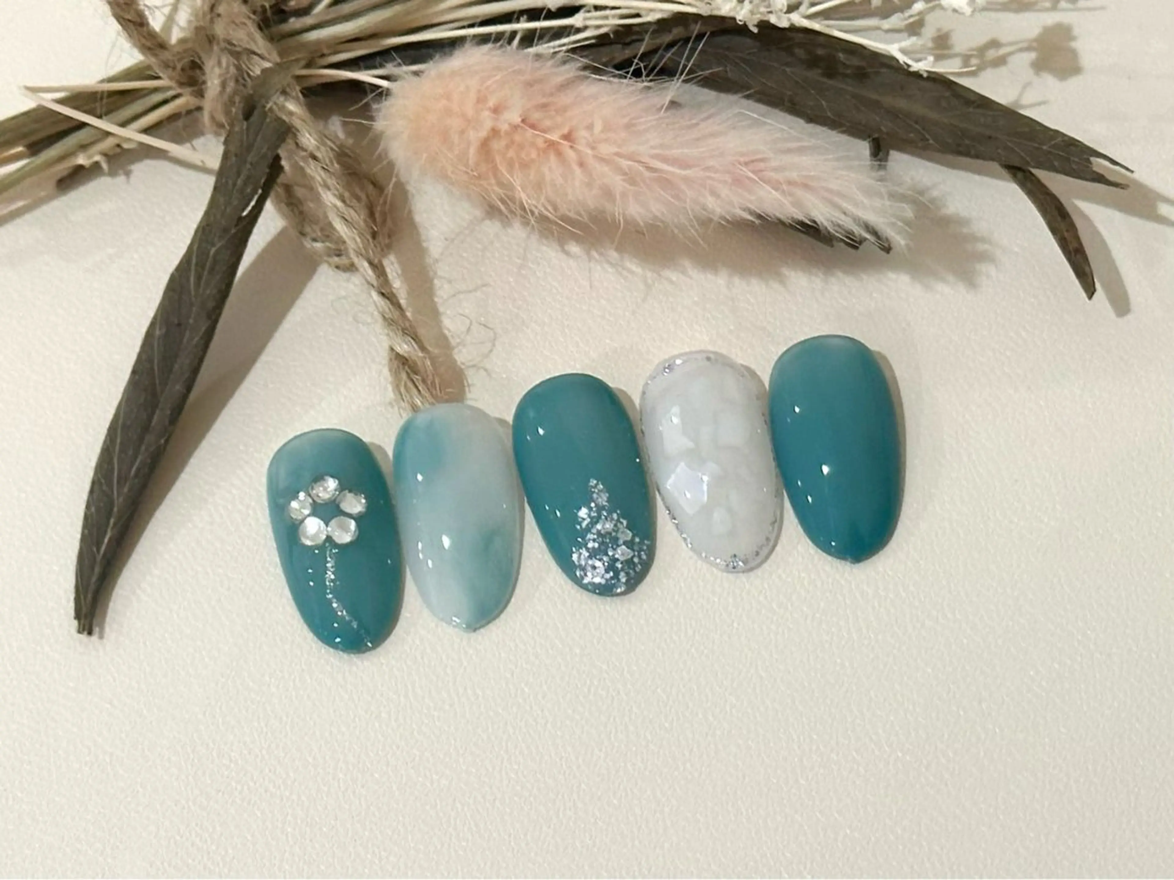 ネイル M+  Beauty Salonのネイルデザイン