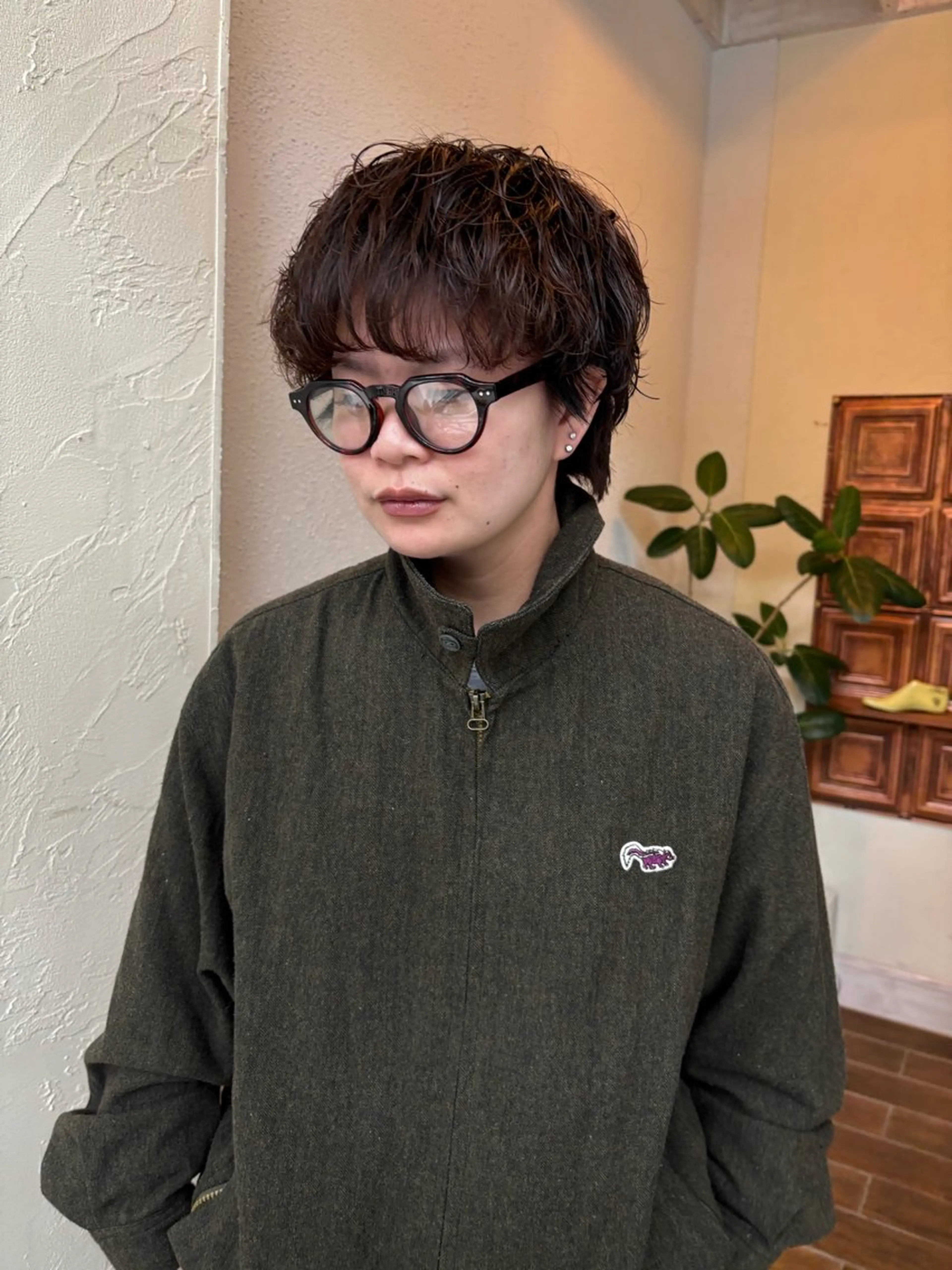 ショート 角田 桃香のヘアスタイル