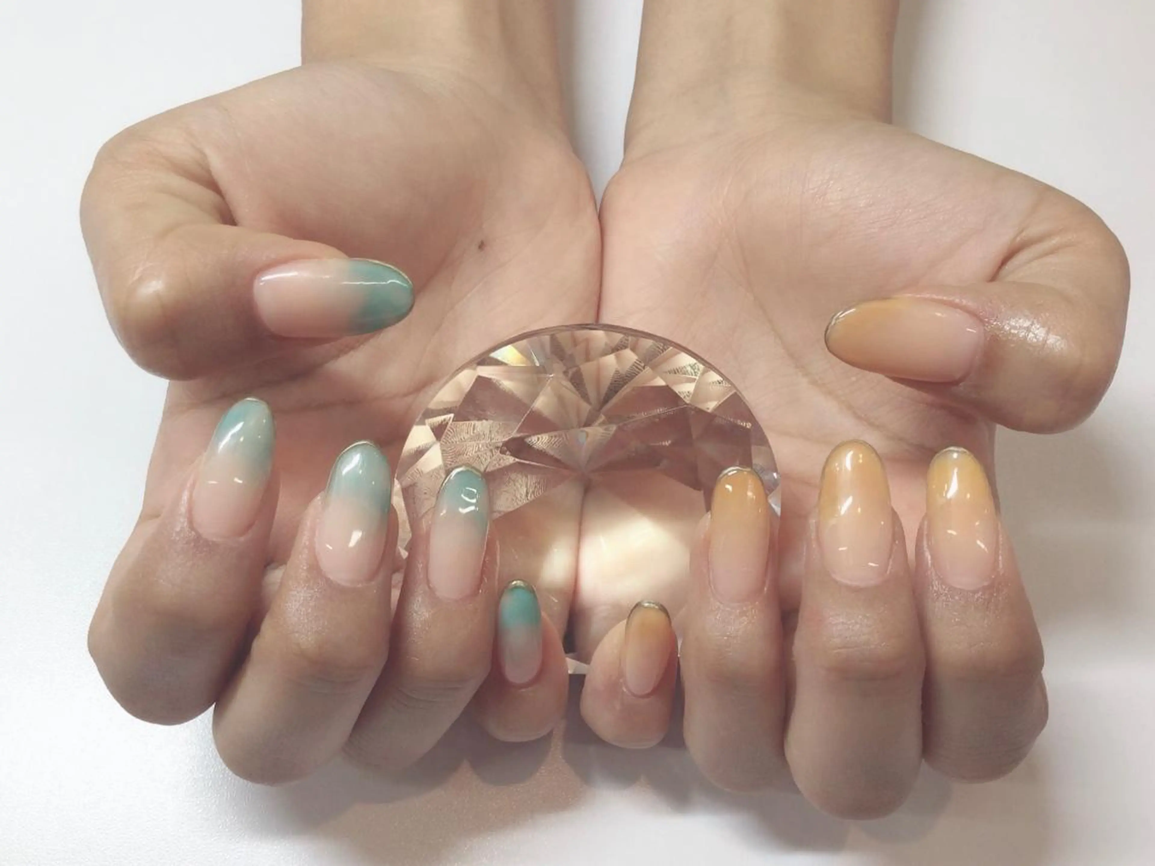 ロング ネイル Megumi Nailのネイルデザイン