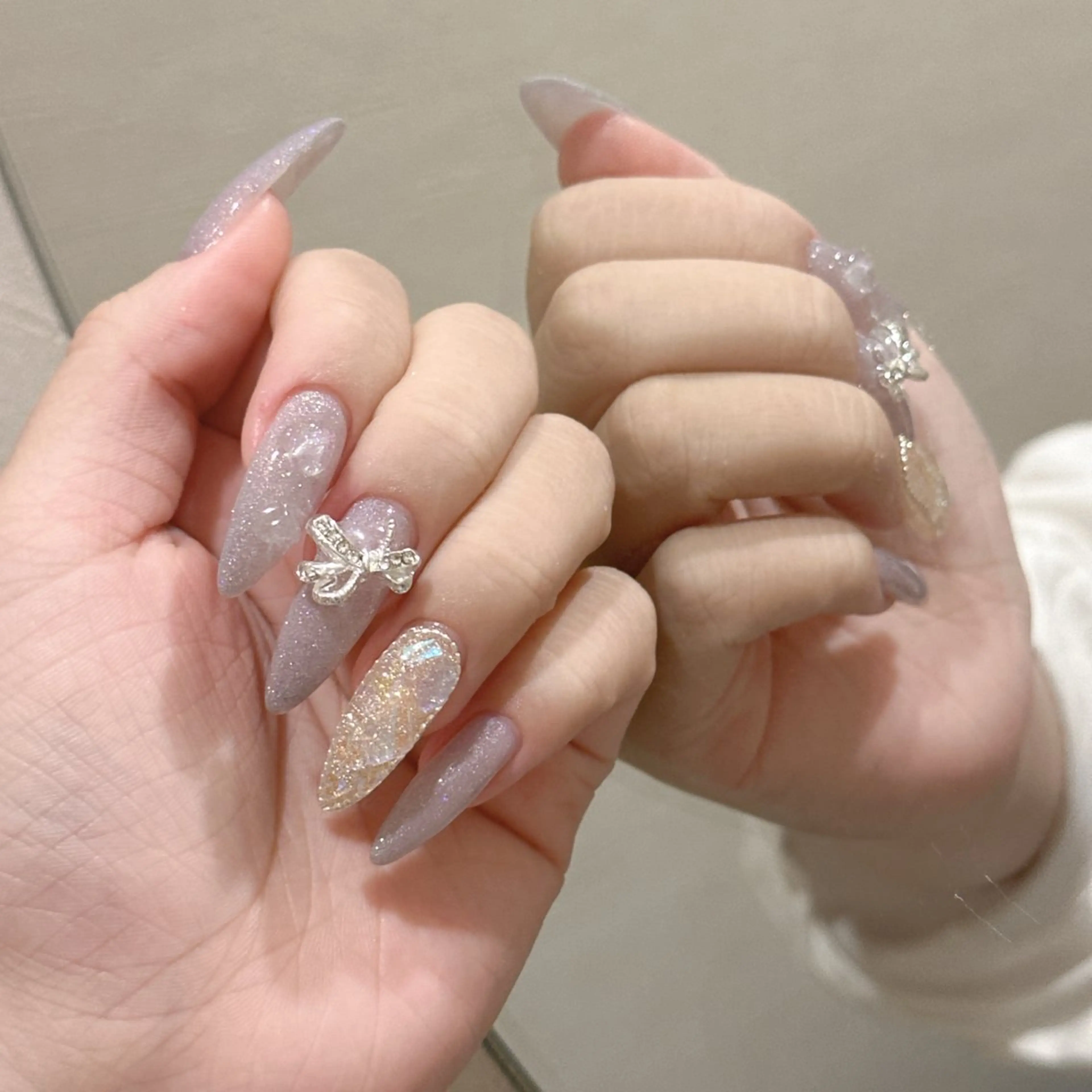 セミロング ハンドネイル Lino Uのネイルデザイン