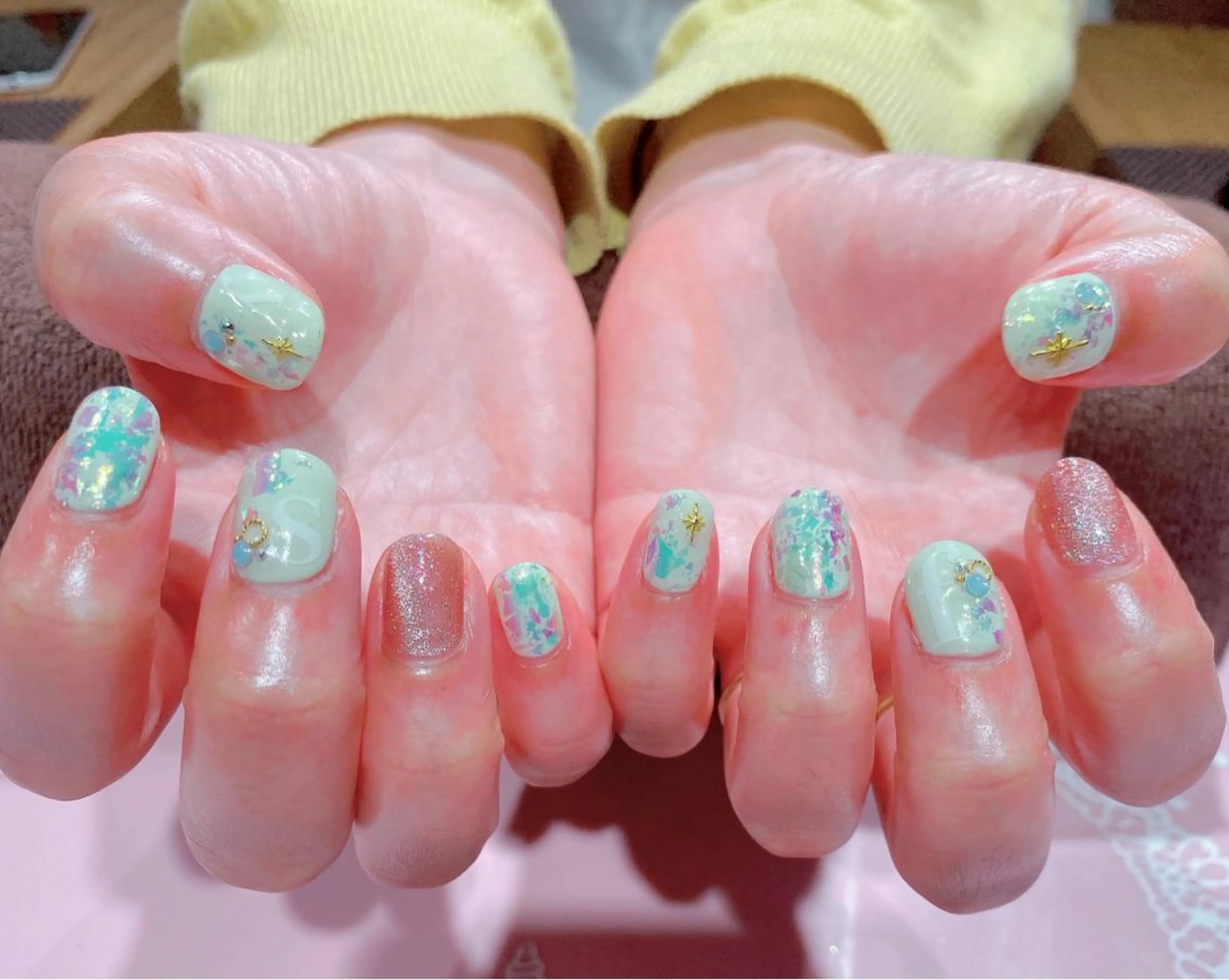 ネイル グリーン ミラーネイル VIST☆ ｍａｍｉのネイルデザイン