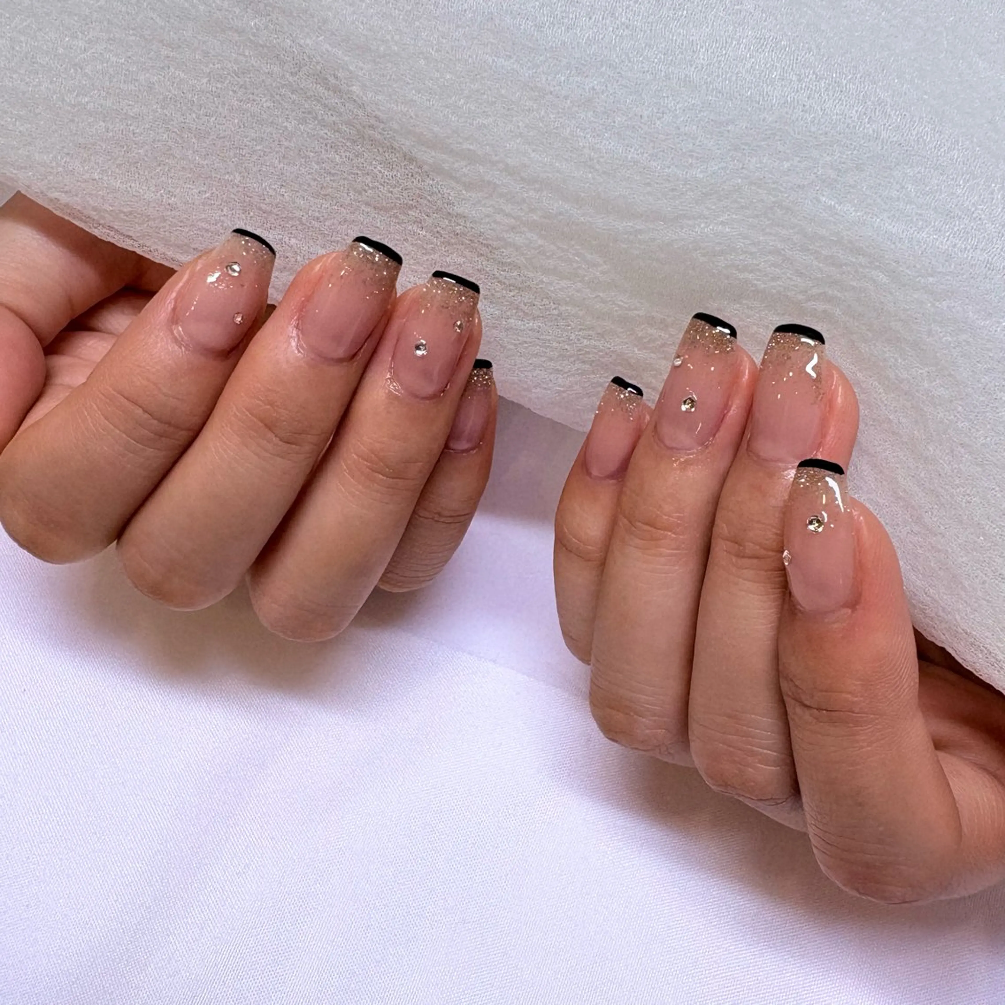 ネイル フレンチネイル ラメ(グリッター) ラメグラデーション ハンドネイル Rich+nail Mayuのネイルデザイン