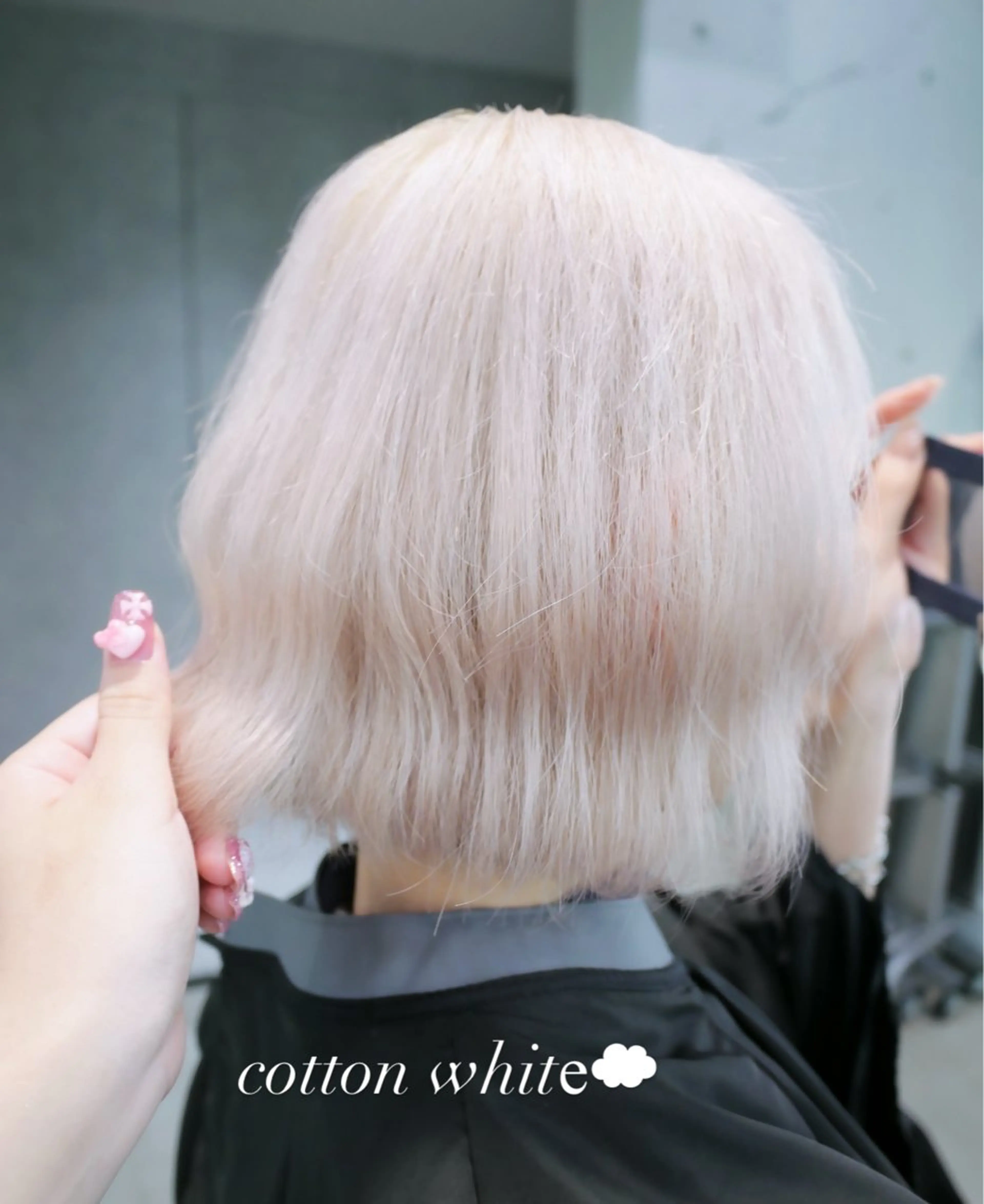 【🎀人気No.2クーポン🎀透明感抜群！トリプルカラー】ブリーチ2回➕ケアカラー➕コラーゲントリートメントの写真