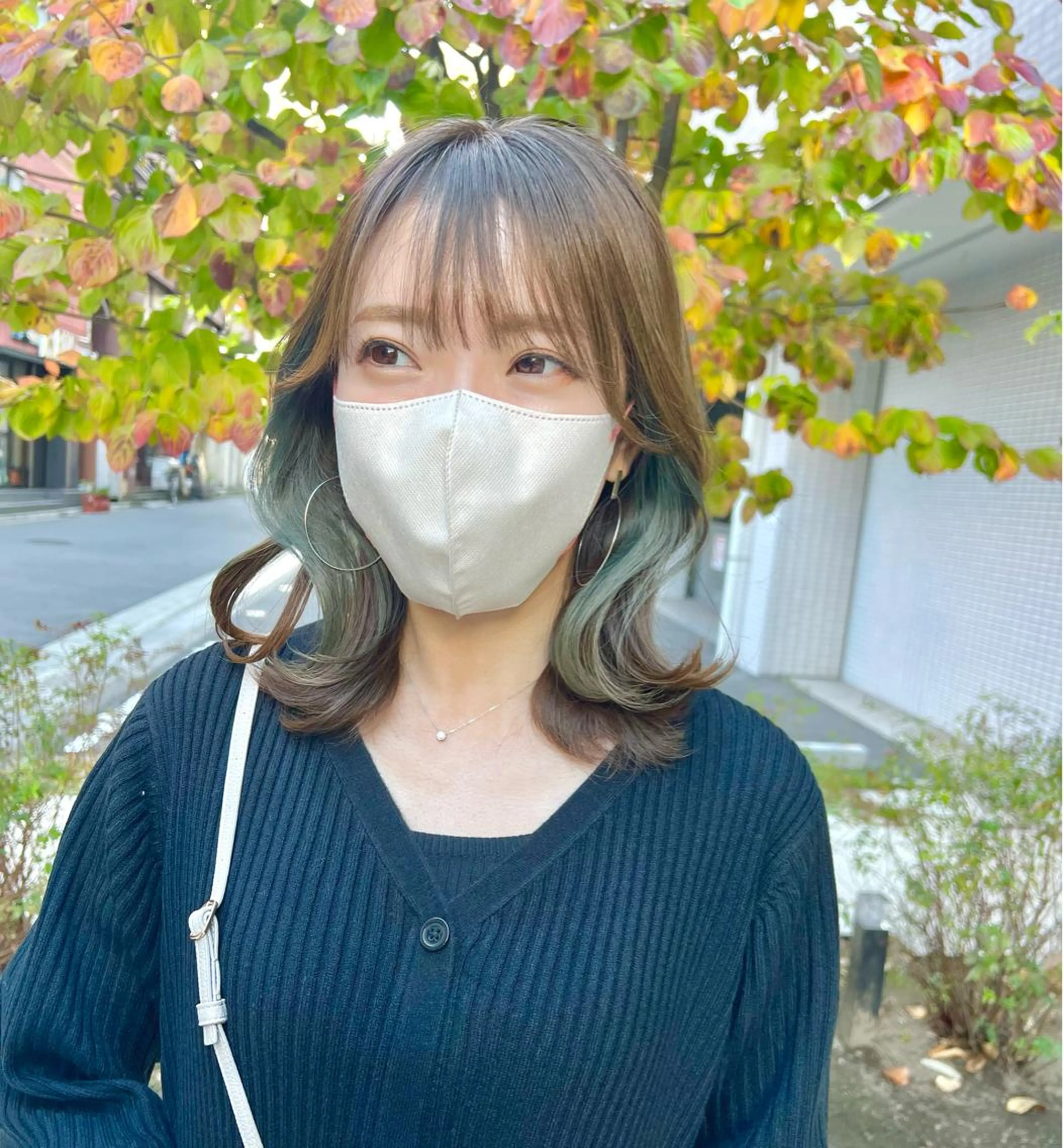 ミディアム カラー アッシュ イヤリングカラー 💎透明感カラー特化 💎TAISEIのヘアスタイル