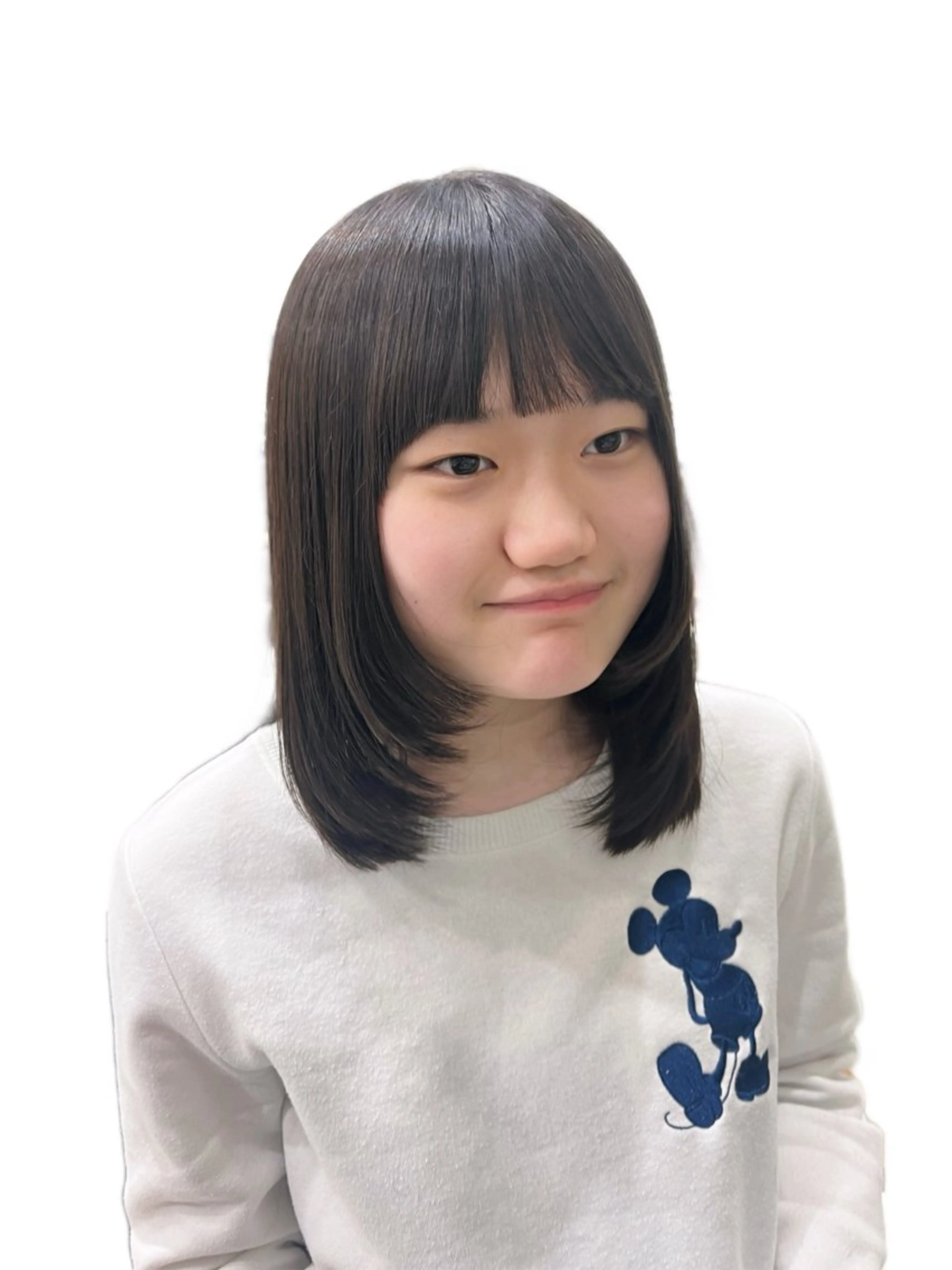 セミロング 顔まわりレイヤー 顔周りカット レイヤーカット ヤマナカアイリ /透明感カラー🫧のヘアスタイル