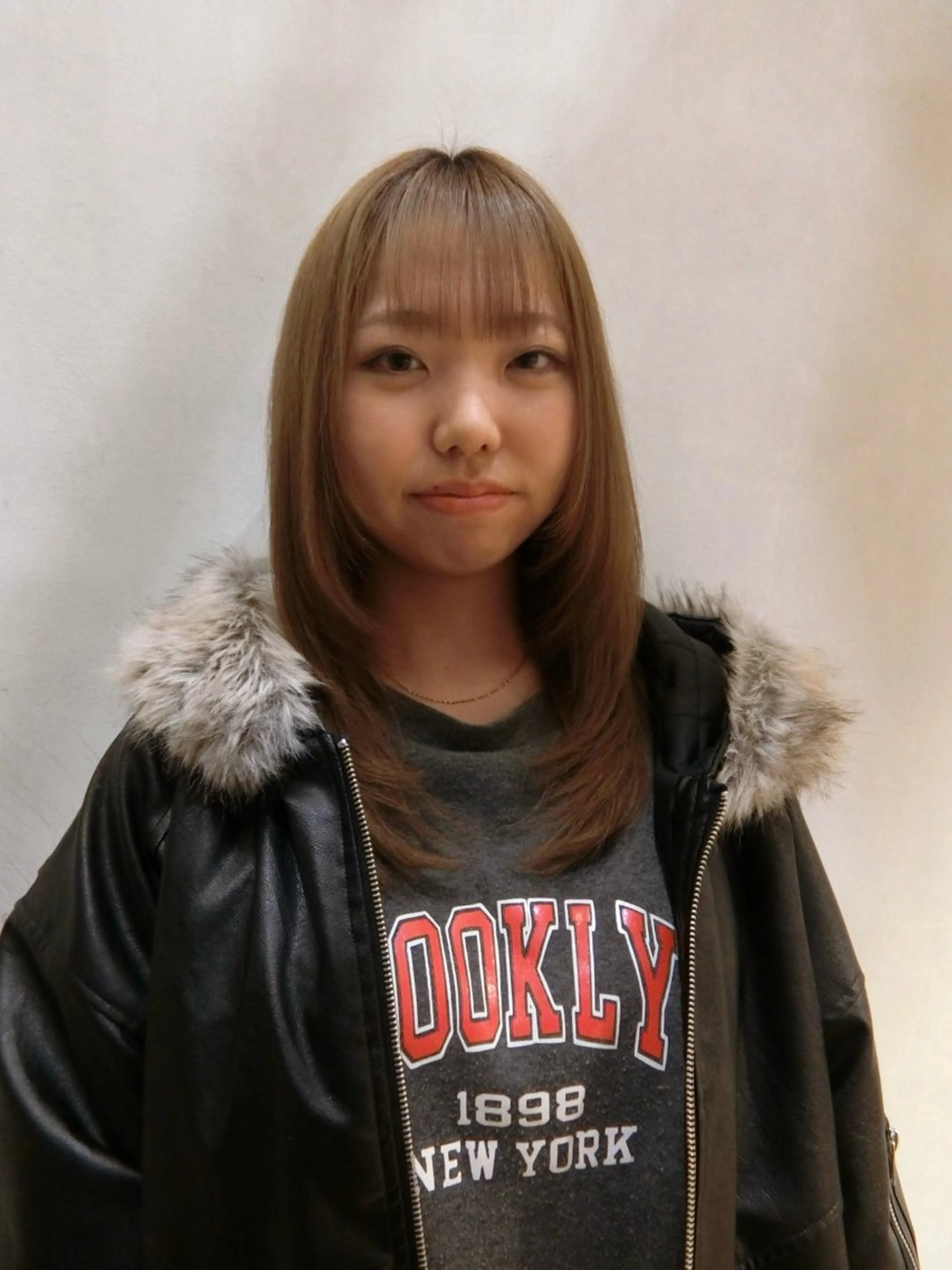 ロング iroha/ レイヤーカットモデルのヘアスタイル