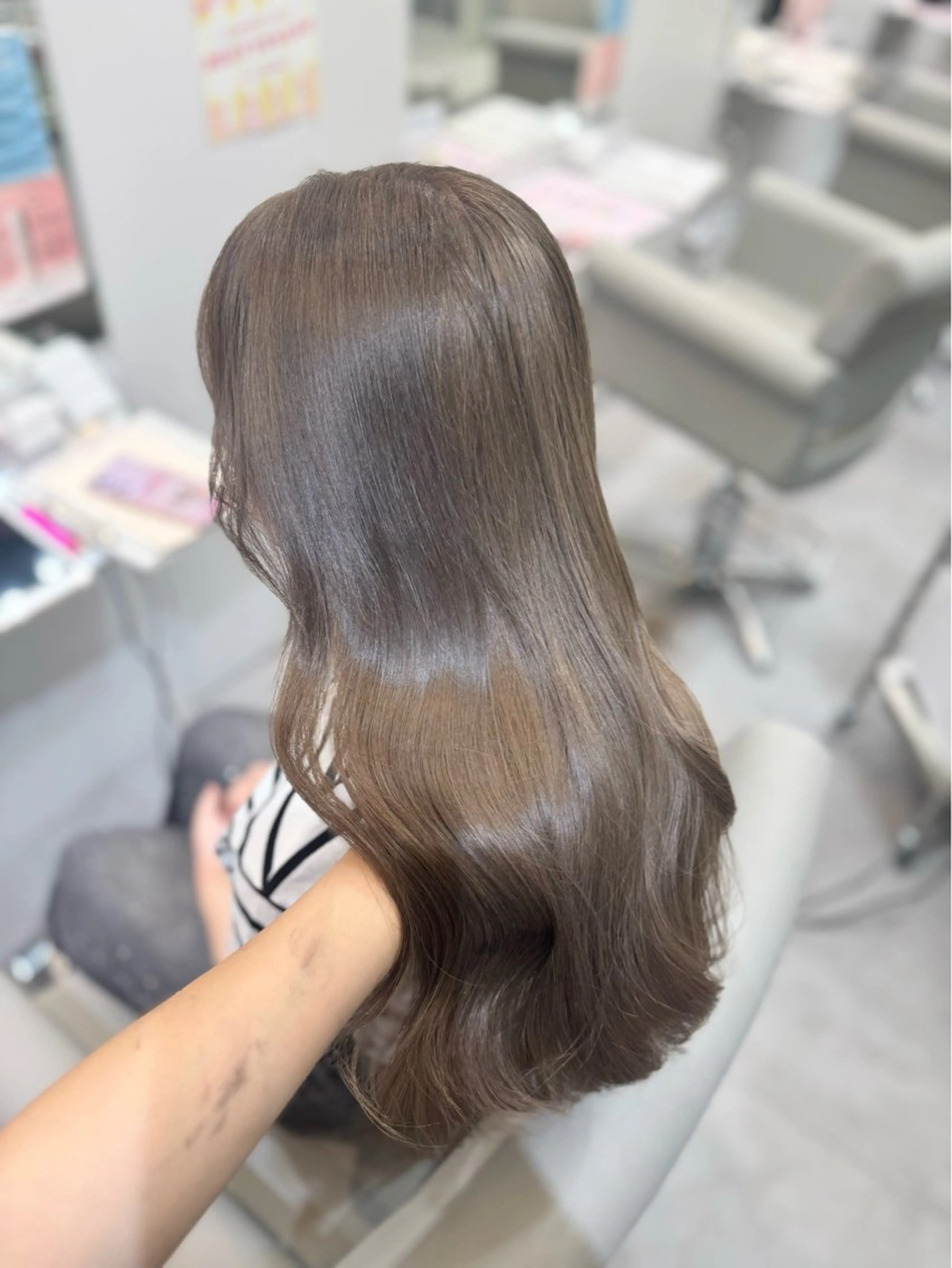 冬の透明感万歳🤎ブリーチなしダブルカラーの写真