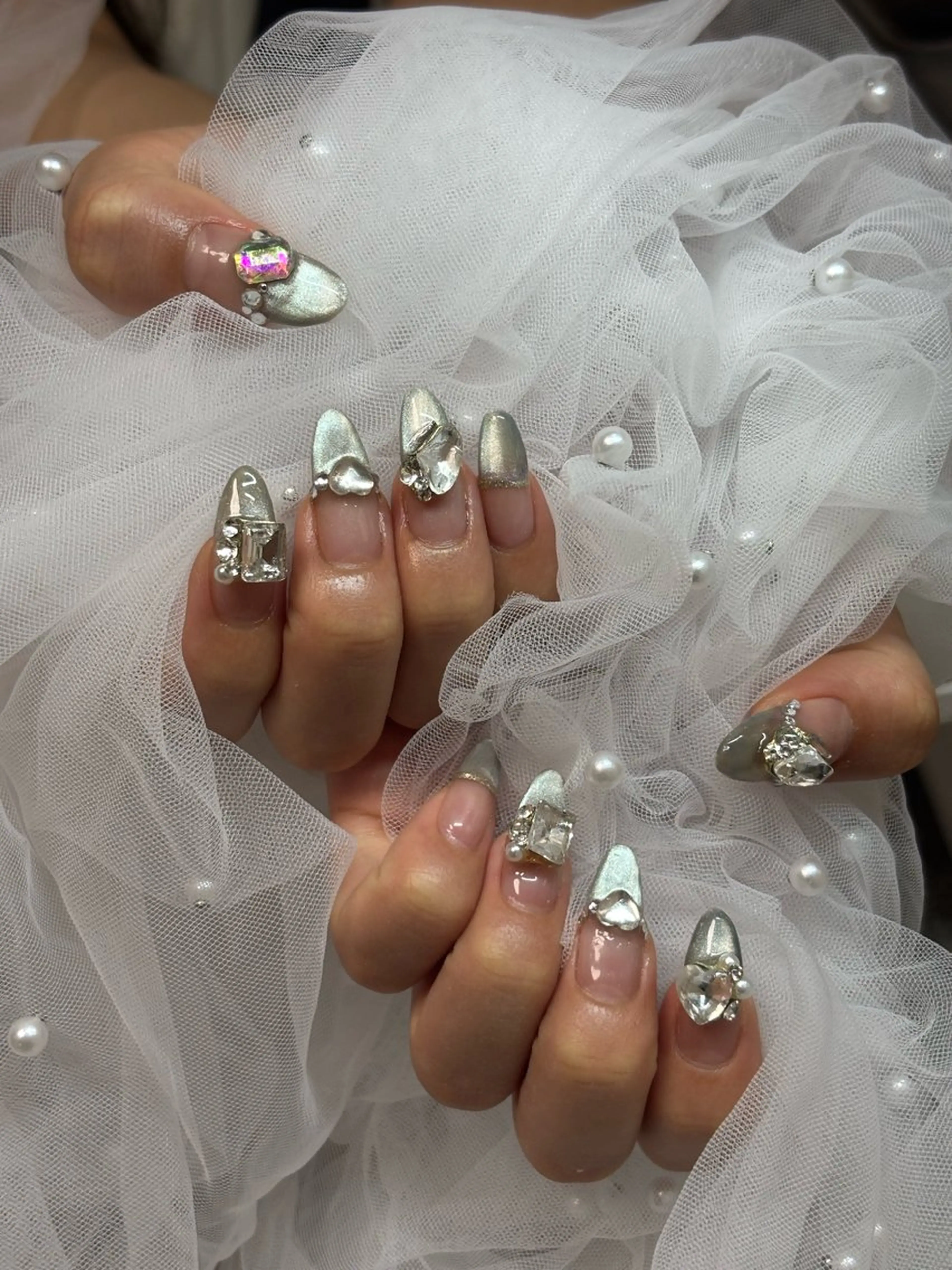 ネイル 三本 綾奈のネイルデザイン