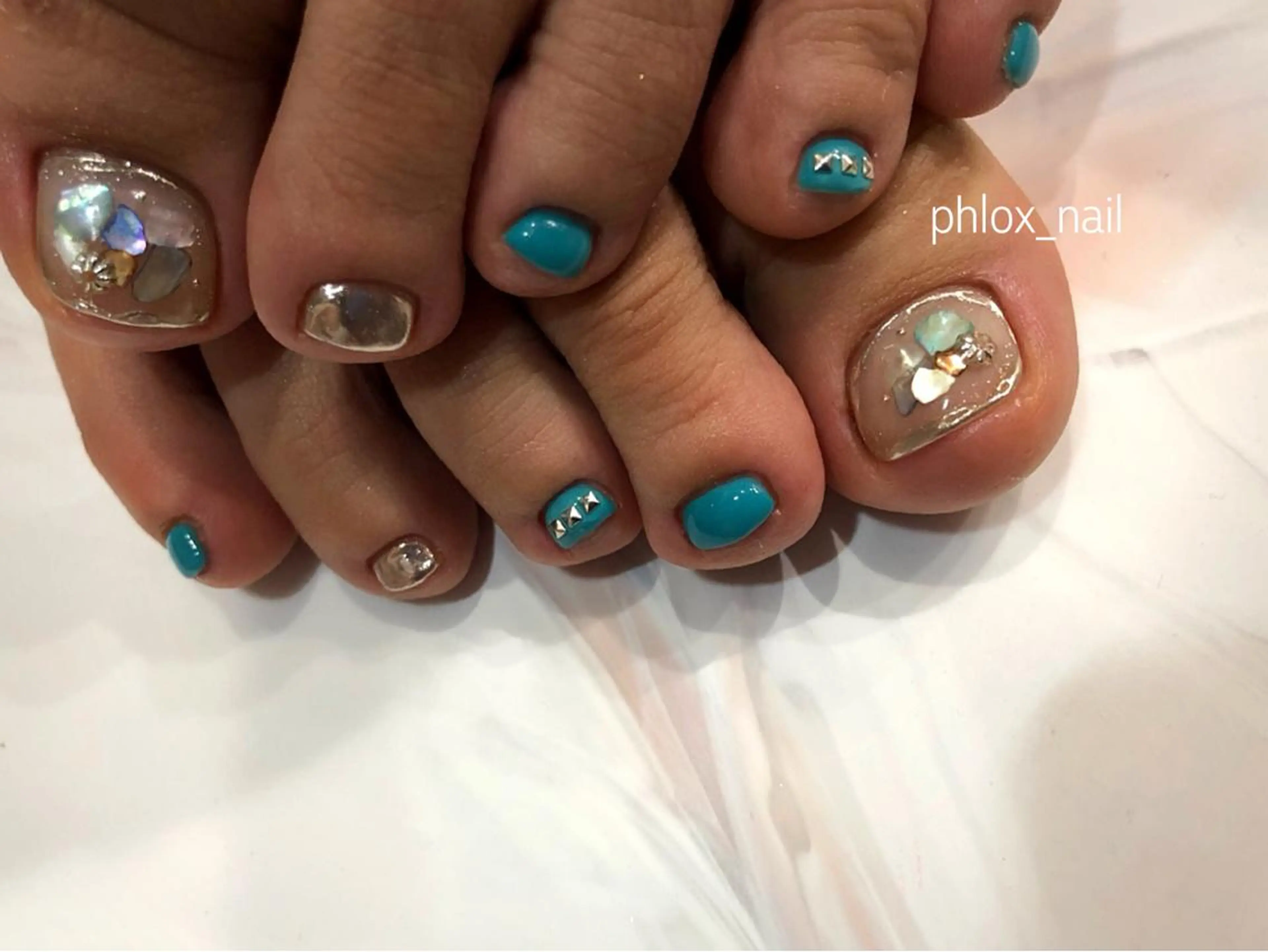 ネイル s/w ＿shokoのネイルデザイン