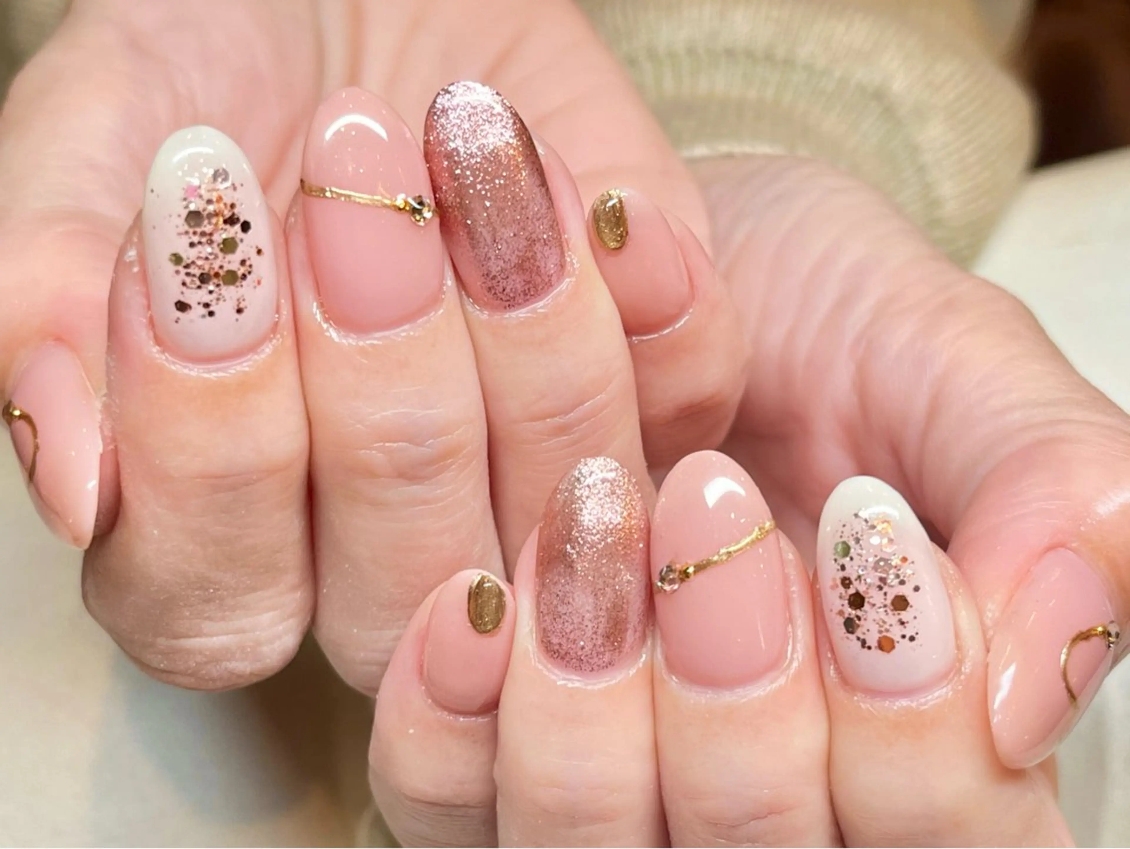 ネイル アートネイル オフィスネイル ワンカラーネイル ショートネイル ネイルサロン　リリーブランシュ所属・森 瑞紀のネイルデザイン