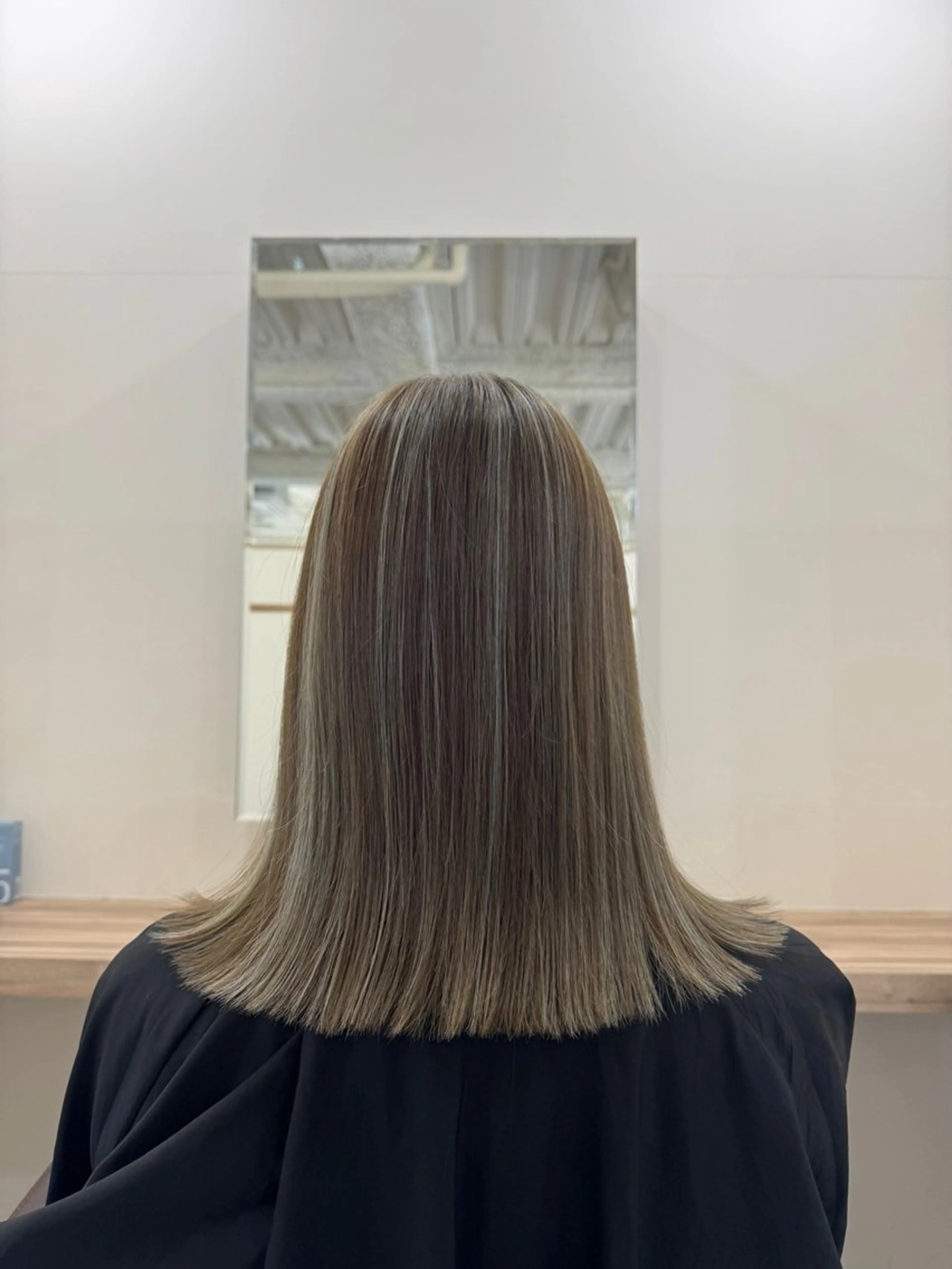 セミロング カラー 🌬️attrait 髪質改善/個室サロンのヘアスタイル