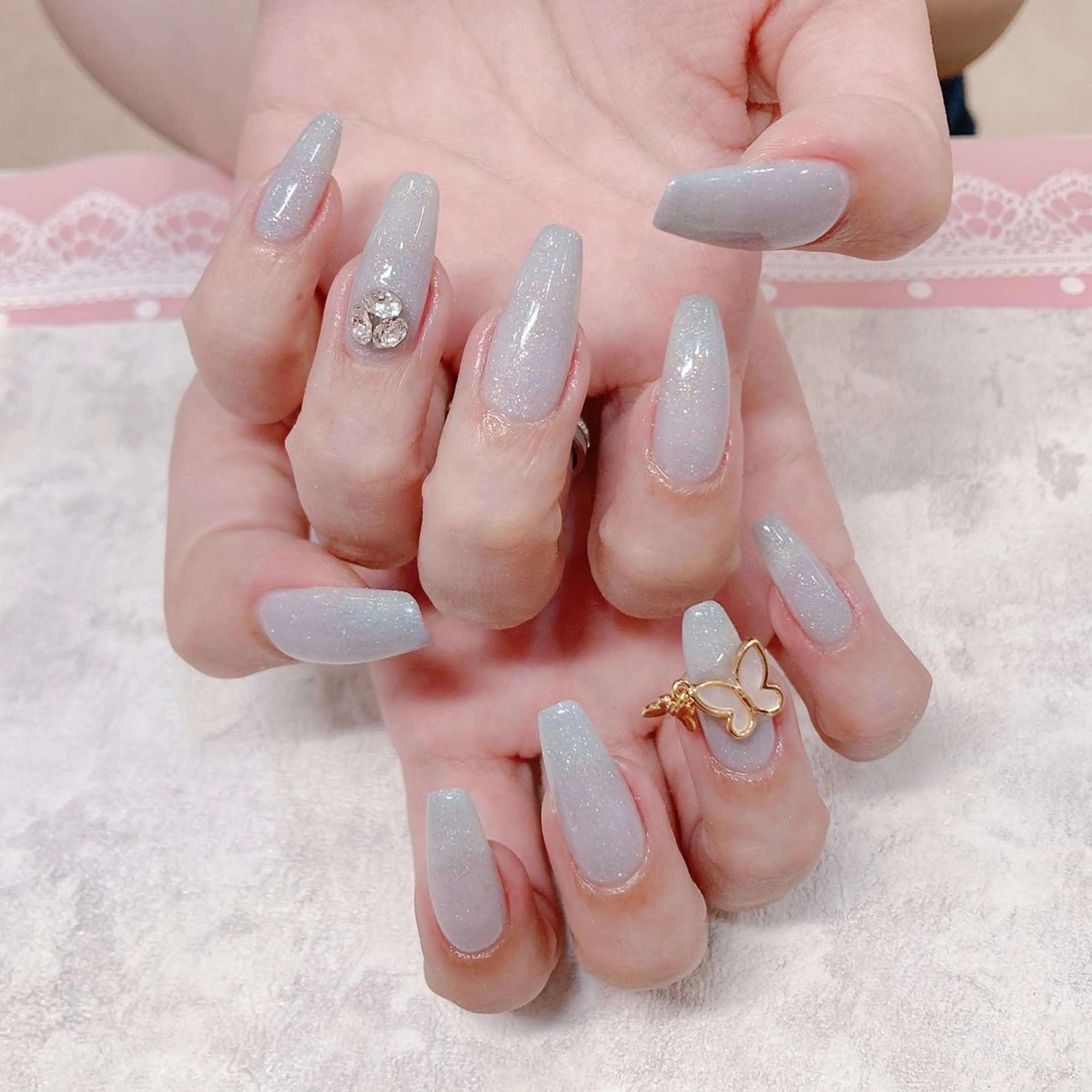 ネイル バニーアイズ　ネイル ニューオータニ博多店のネイルデザイン