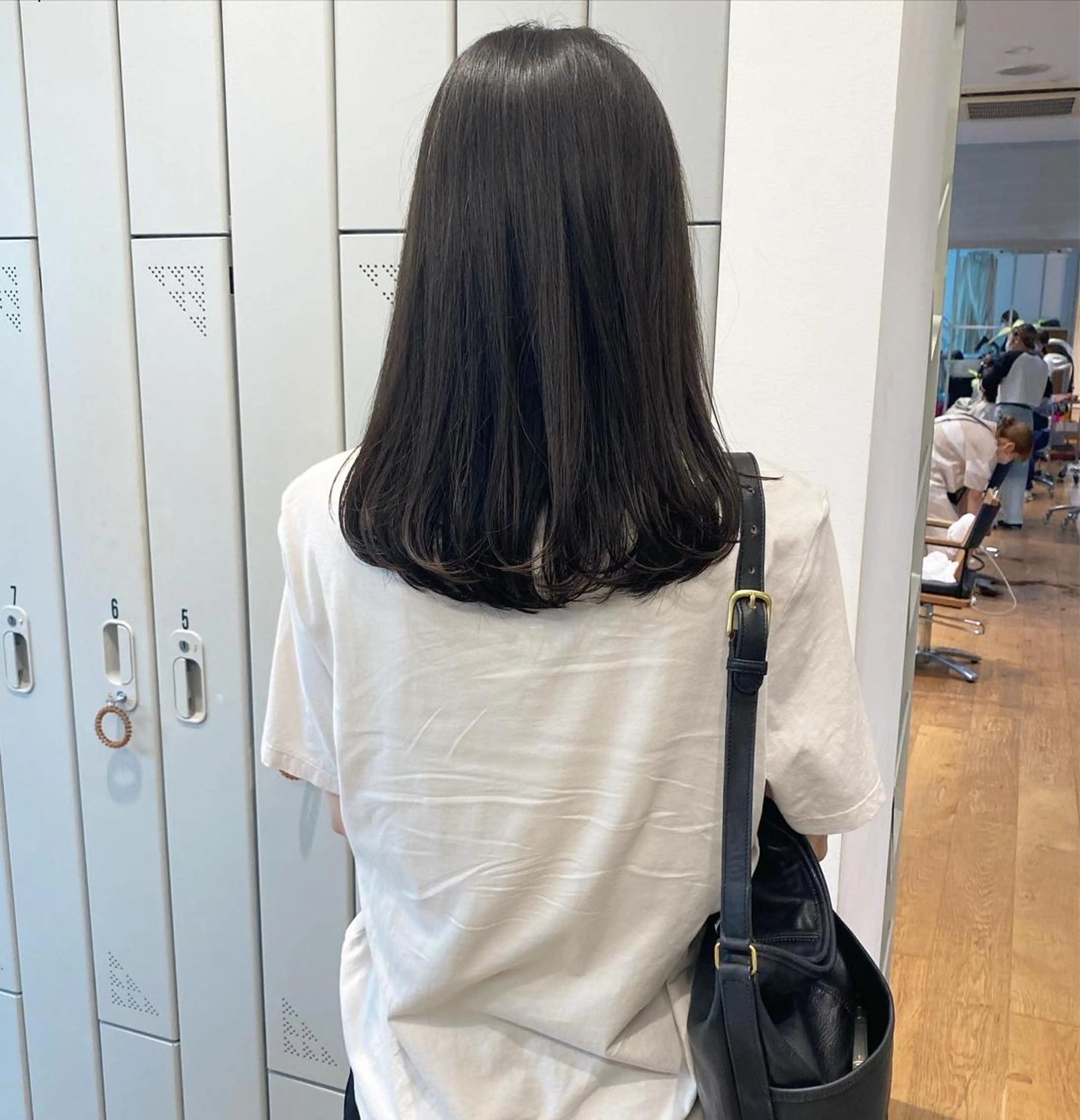 ミディアム カラー 、 、のヘアスタイル