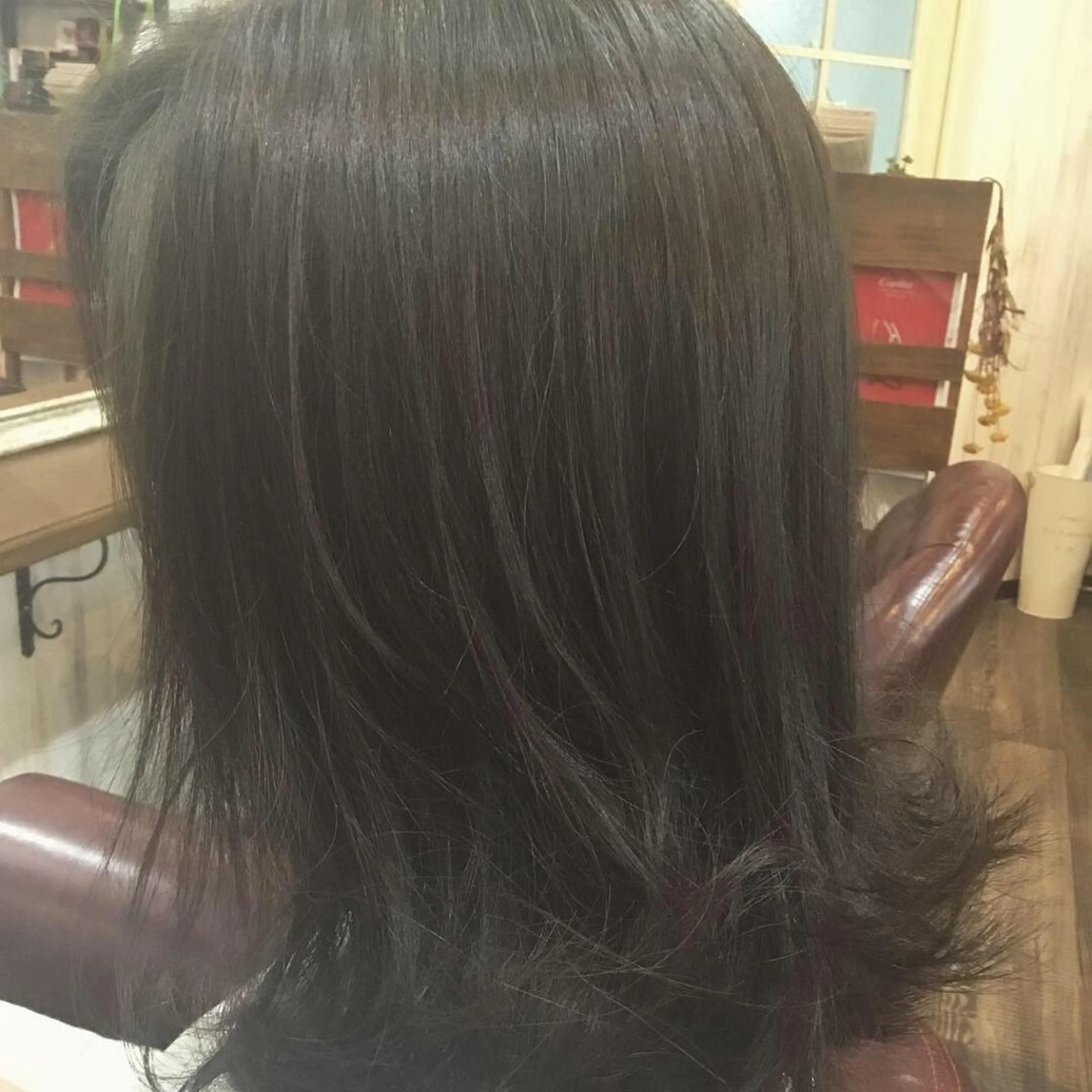 ミディアム カラー embrace エンブレイスのヘアスタイル