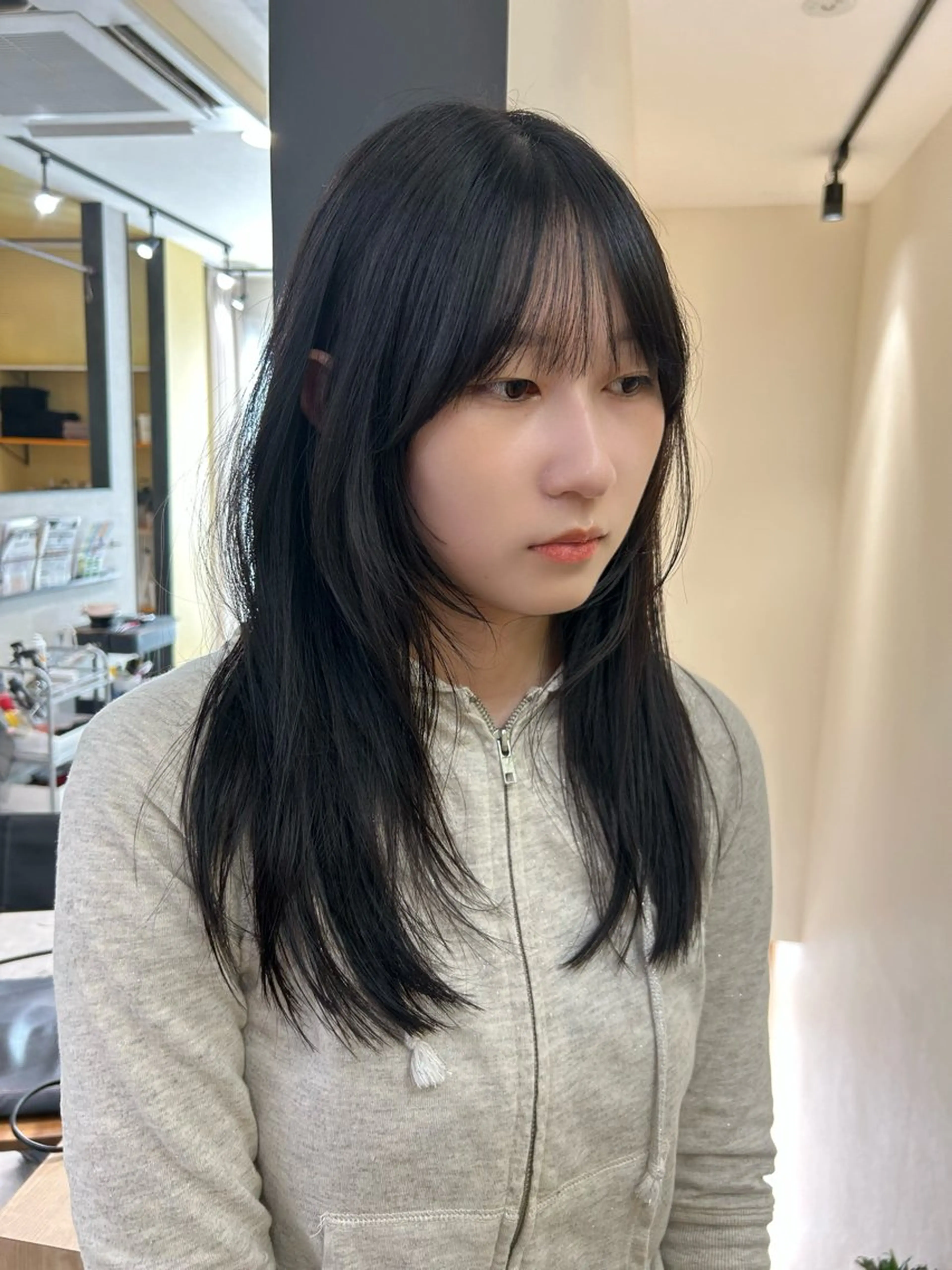 ロング レイヤーカット カット トリートメント hub hair レイヤー/透明感のヘアスタイル