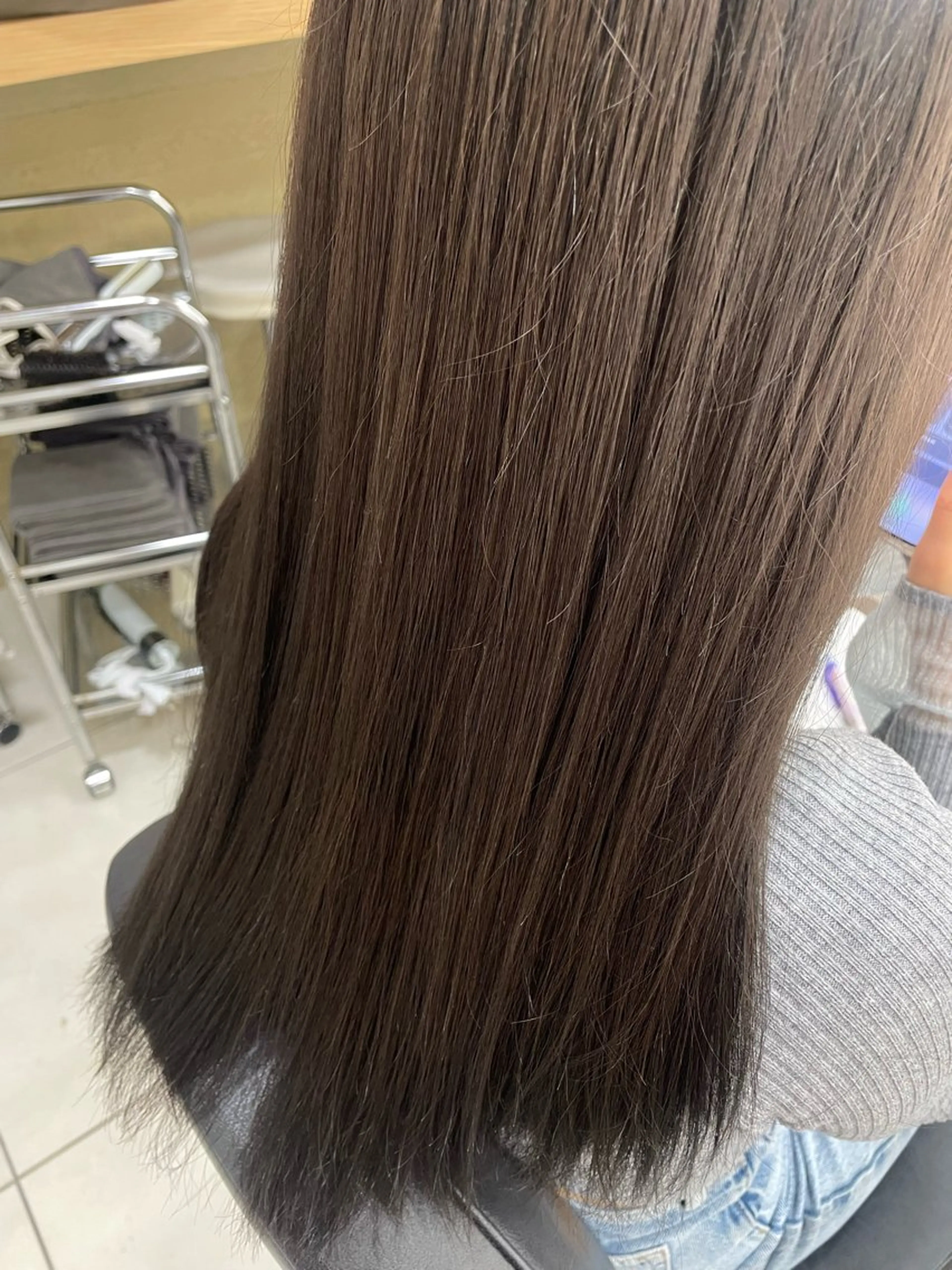 ロング 稲吉 由莉穂のヘアスタイル
