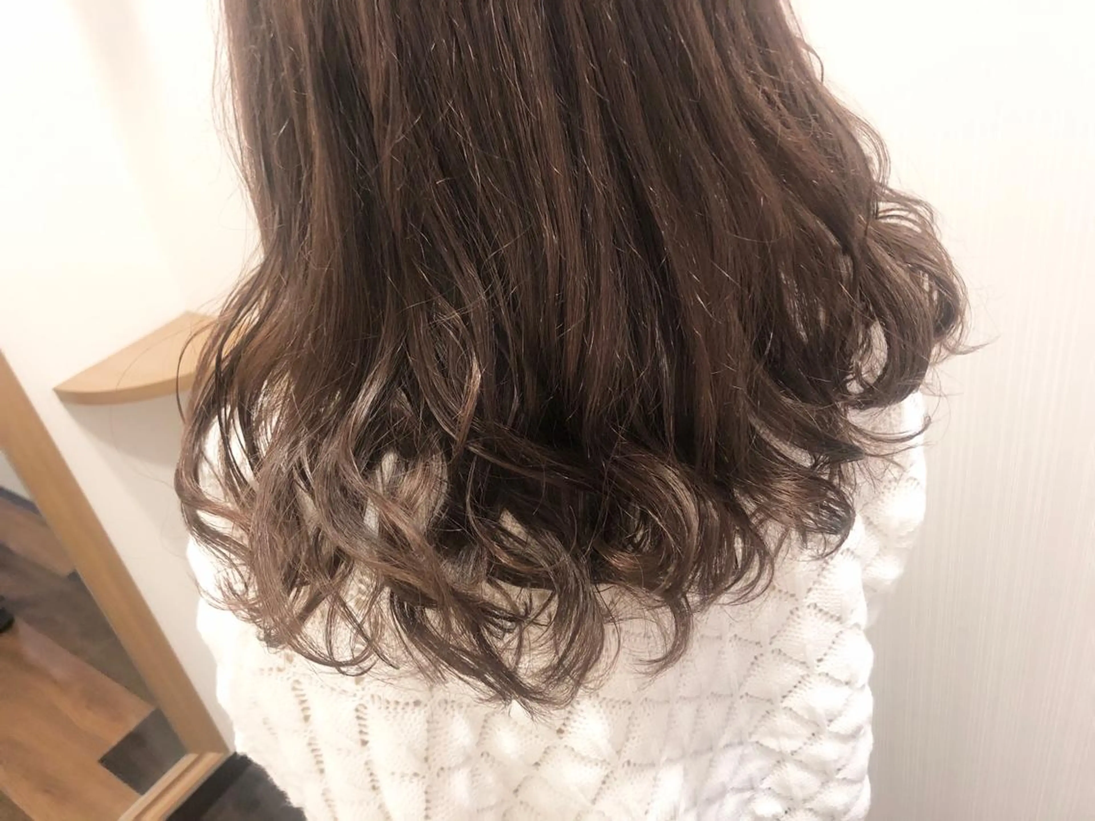 ロング カラー ブラウンカラー モカブラウン 新井 友菜のヘアスタイル