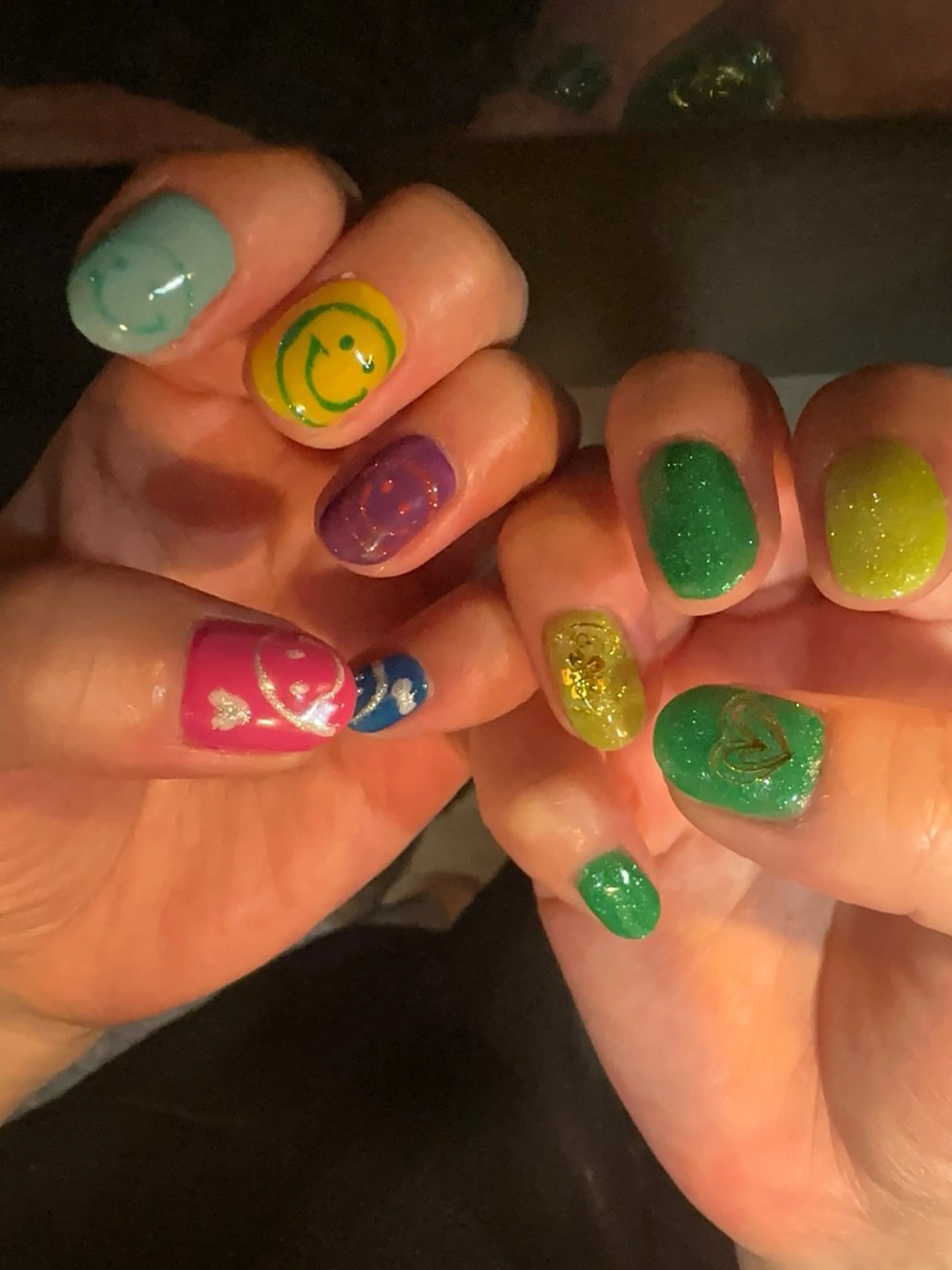 ネイル e.nail所属・🍎吉田 恵里🍎のネイルデザイン