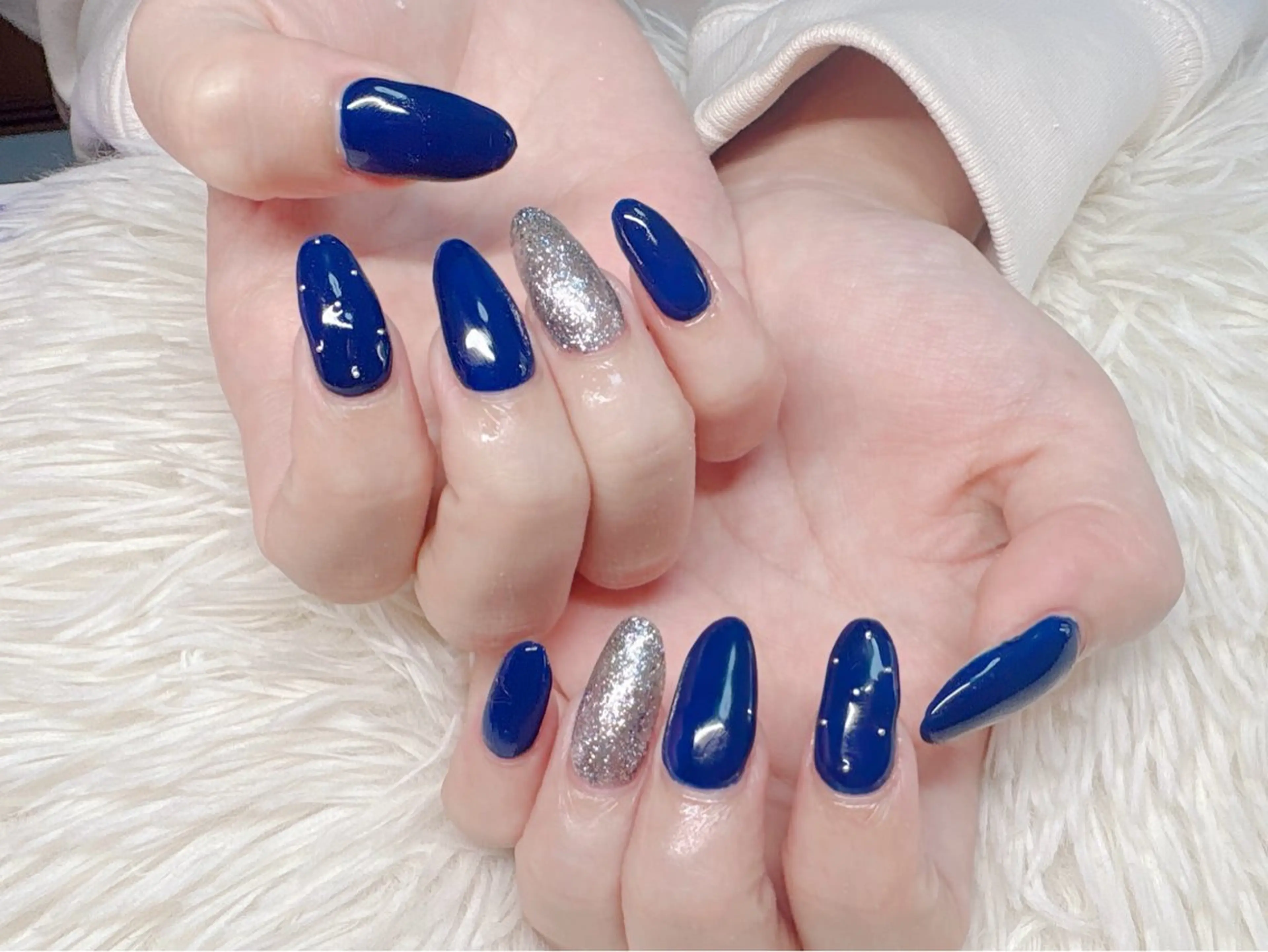 ネイル ハンドネイル パッチリオメメ Lianaのネイルデザイン