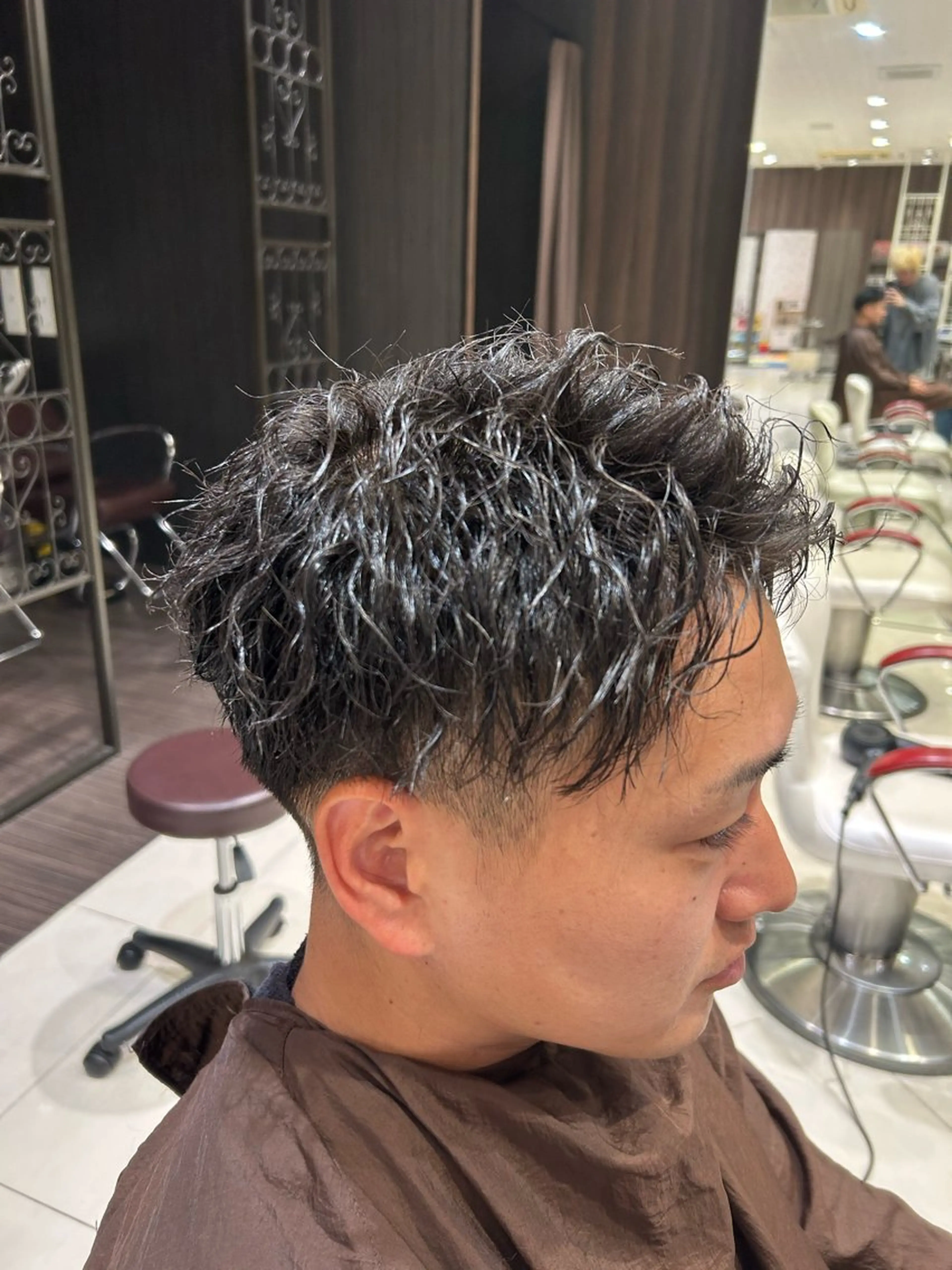 ショート パーマ メンズ メンズ専門 米山諒✂️のヘアスタイル