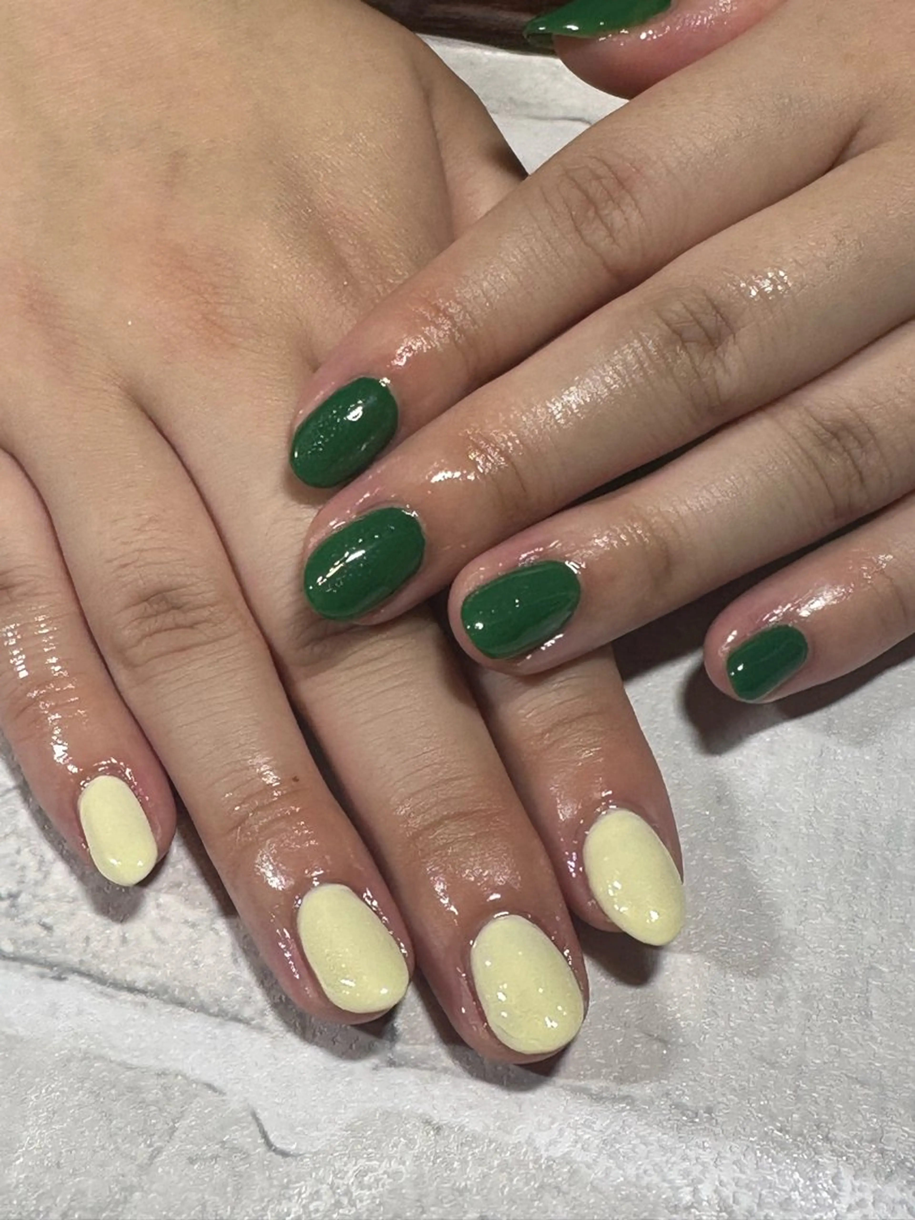 ネイル e.nail所属・🍎吉田 恵里🍎のネイルデザイン