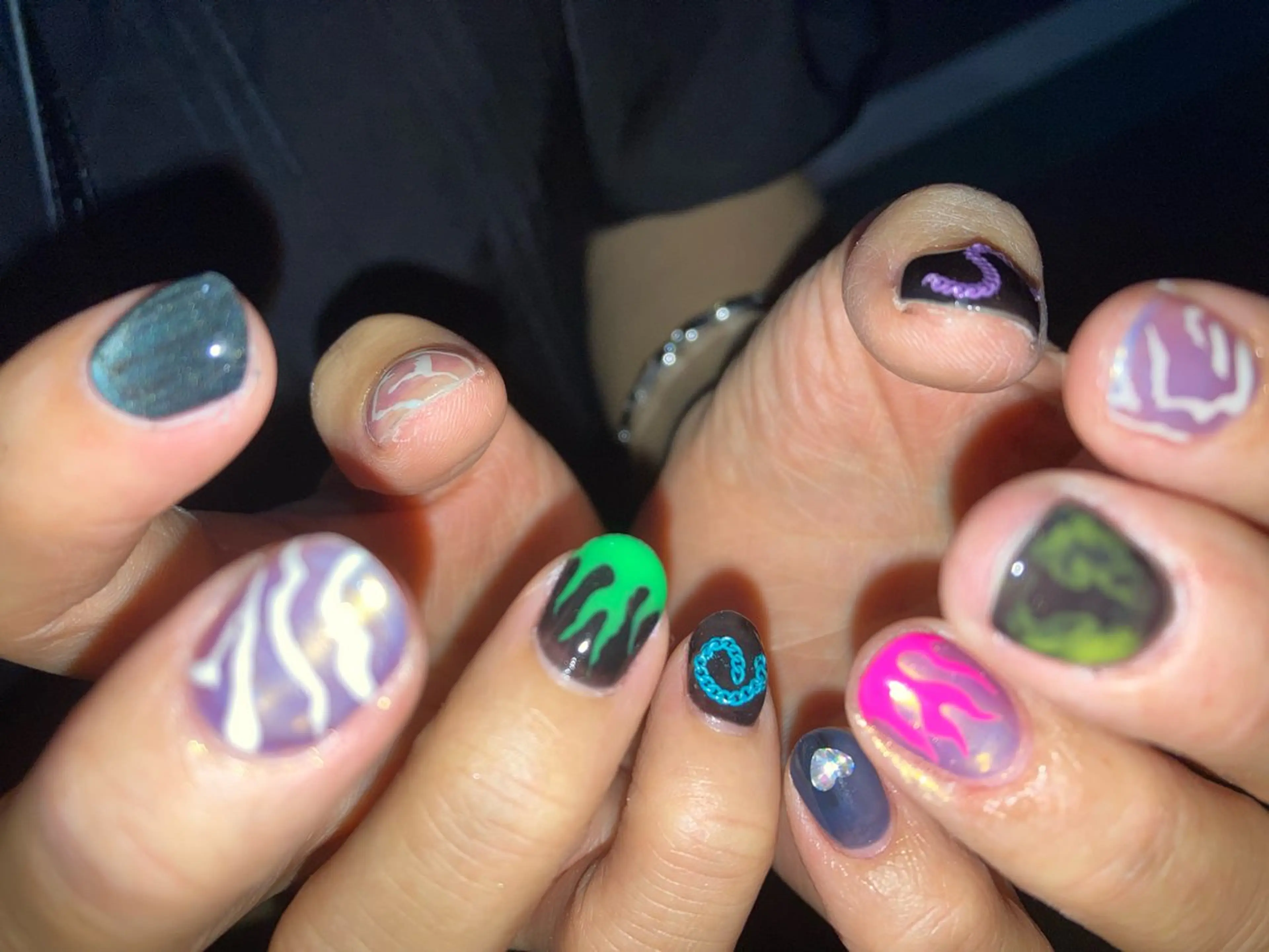 ネイル ハンドネイル 海外ネイル u4me🦄💜のネイルデザイン