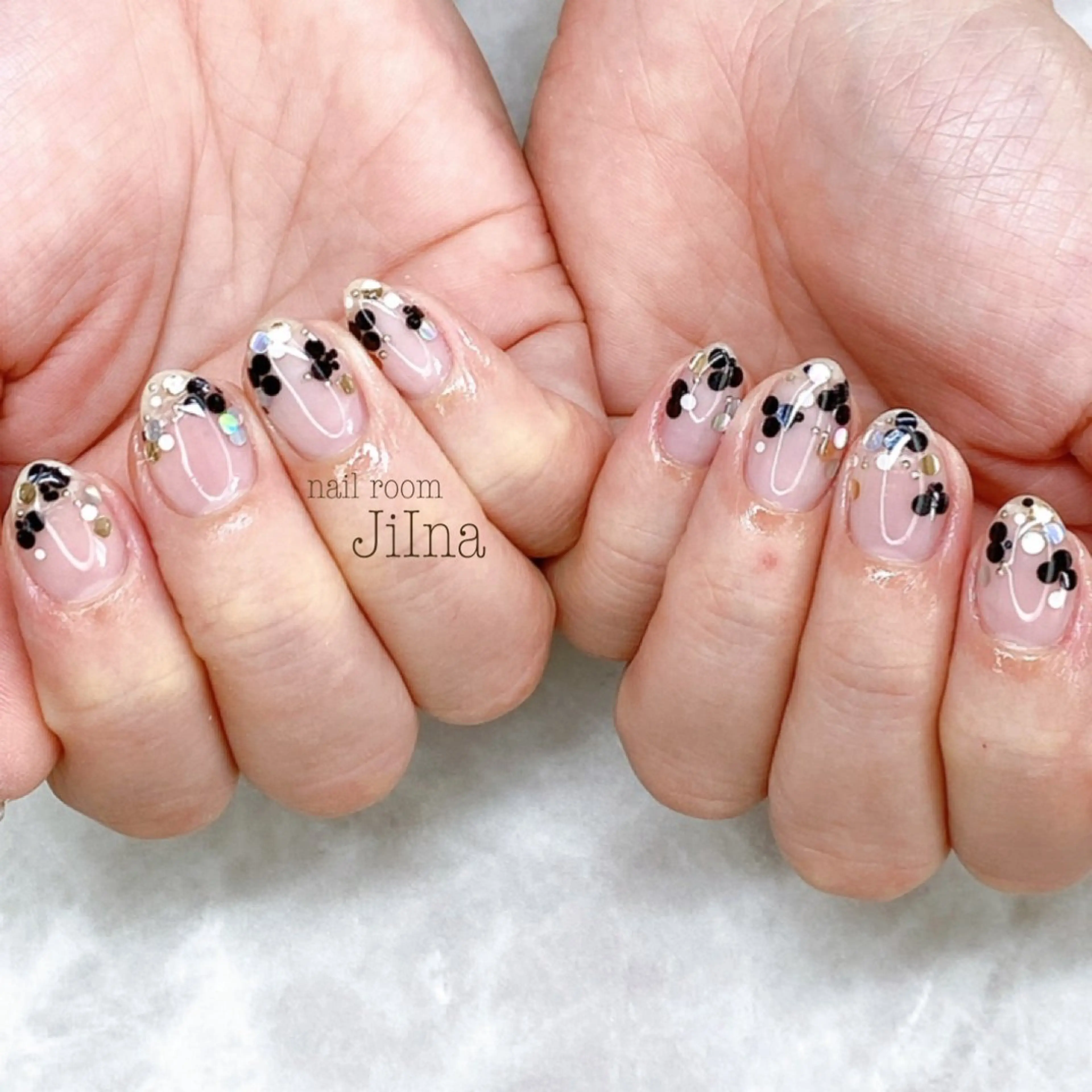 ネイル 持ち込み JiIna nailのネイルデザイン
