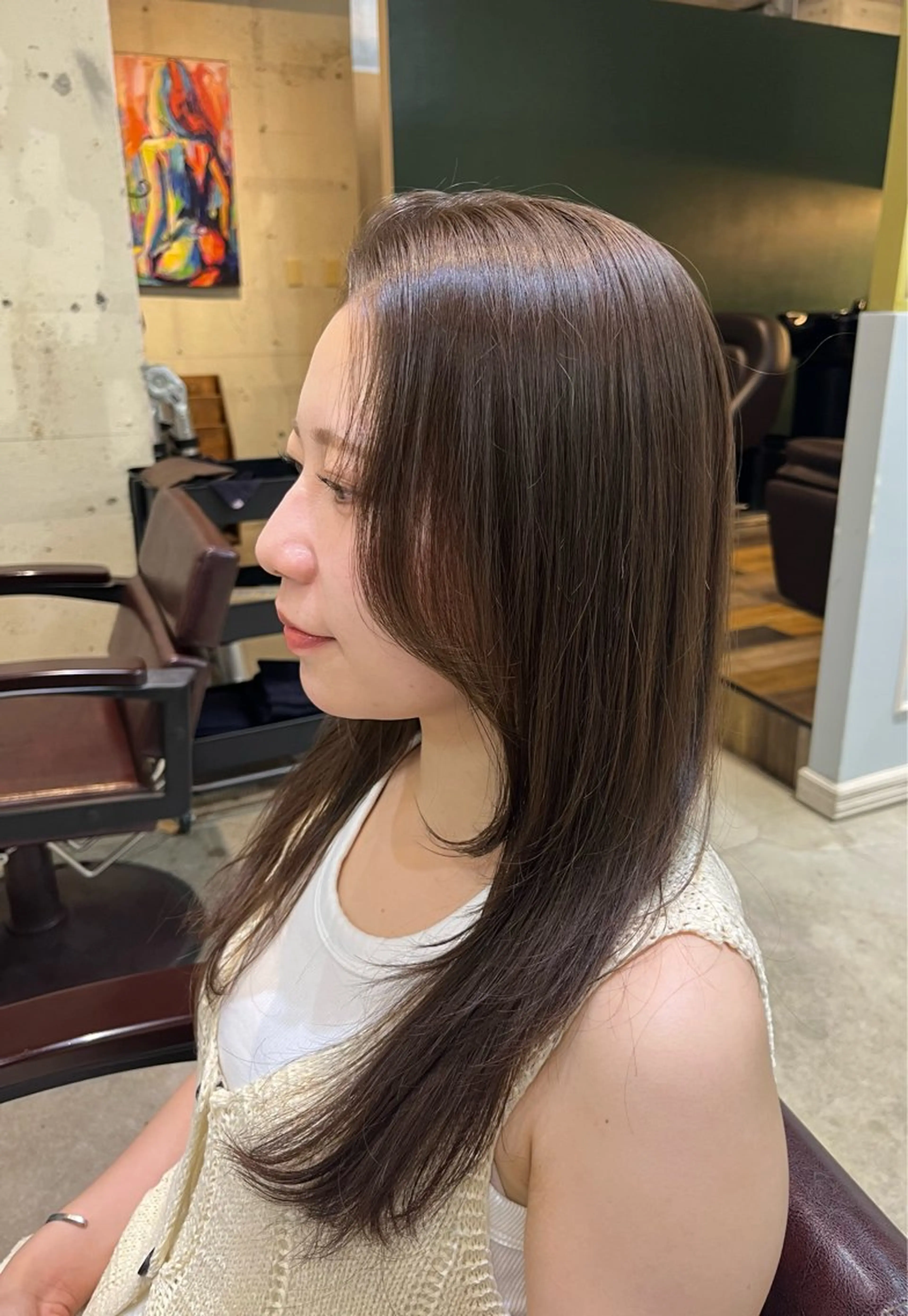 セミロング カラー 🦩レイヤー|透明感 カラー🦩makoのヘアスタイル