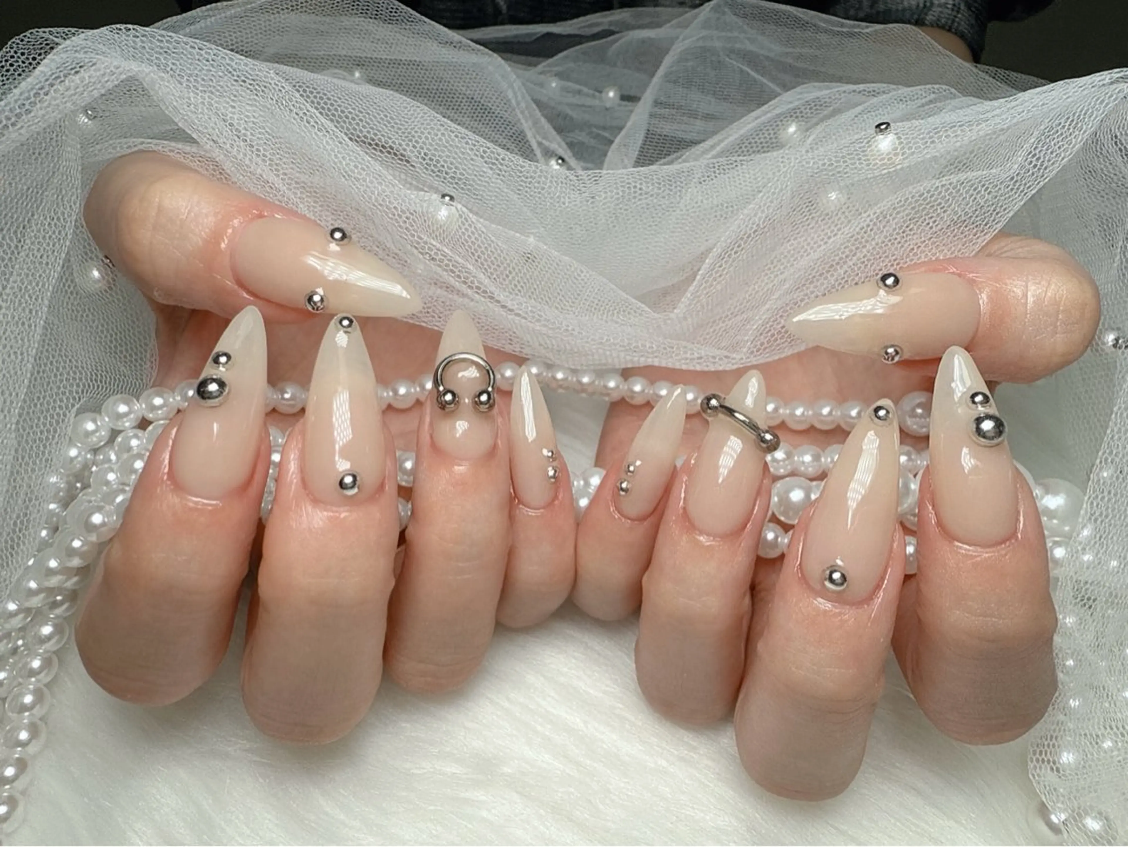 ネイル 長さ出し ガーリー 韓国ネイル ロングネイル 持ち込み ハンドネイル Nami nail salon所属・Nami nail salonのネイルデザイン