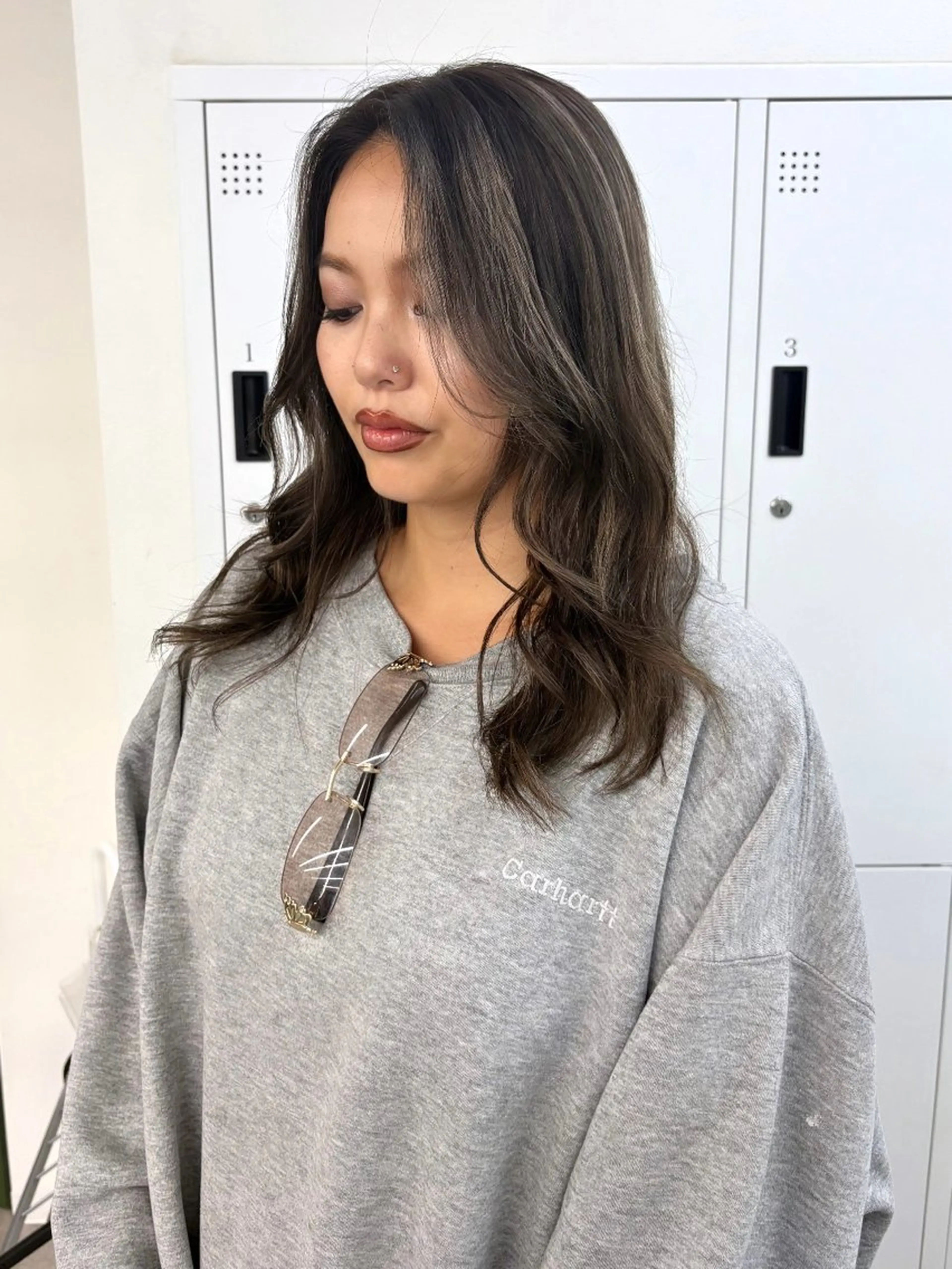 ミディアム ハイライト カット ヘアカラー トリートメント Ⓜ︎iyu🌊/海外 風ハイライト特化のヘアスタイル