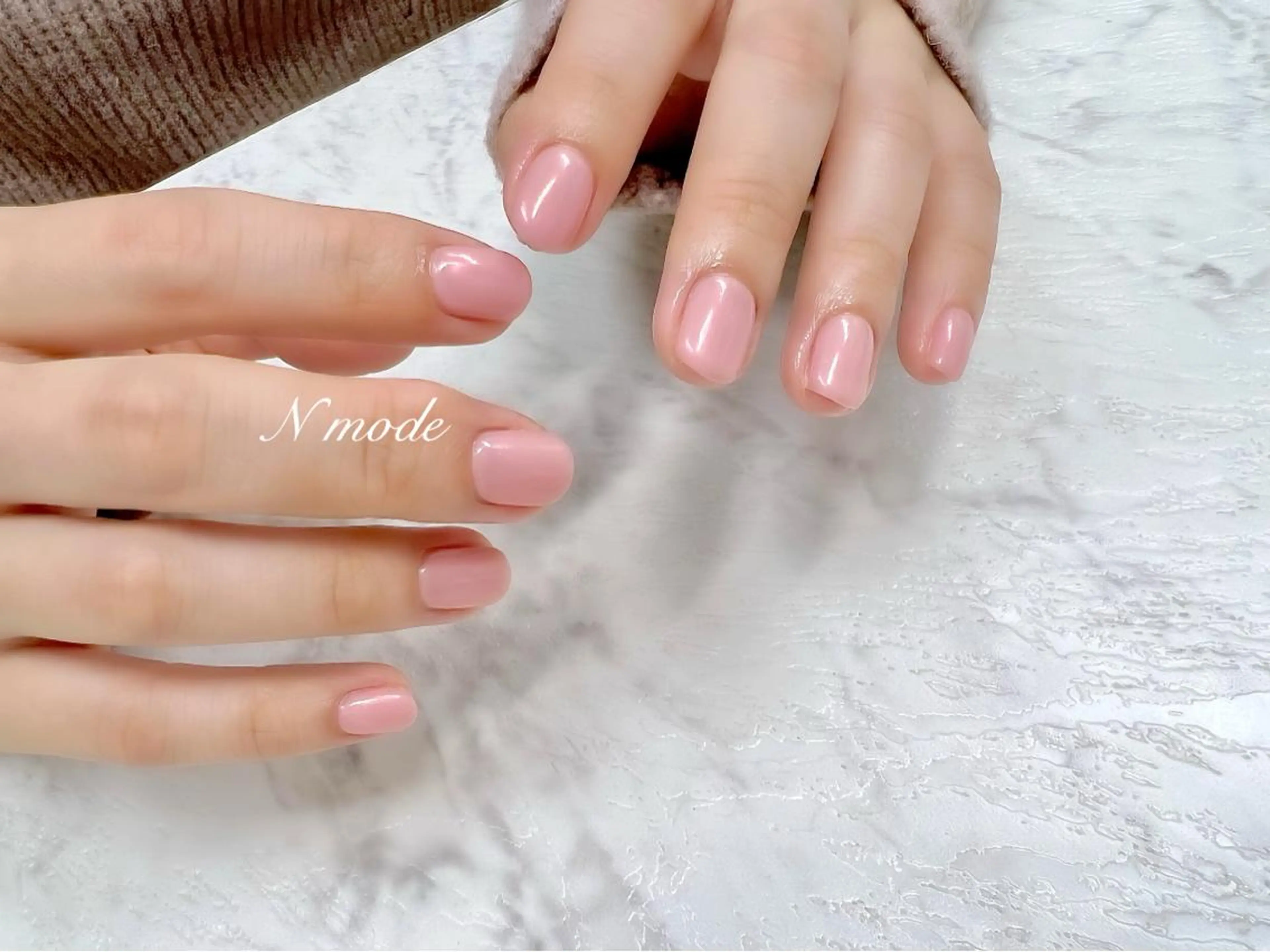 ネイル オーロラネイル ハンドネイル N-mode nail salon所属・NAIL 🎀 AIRIのネイルデザイン