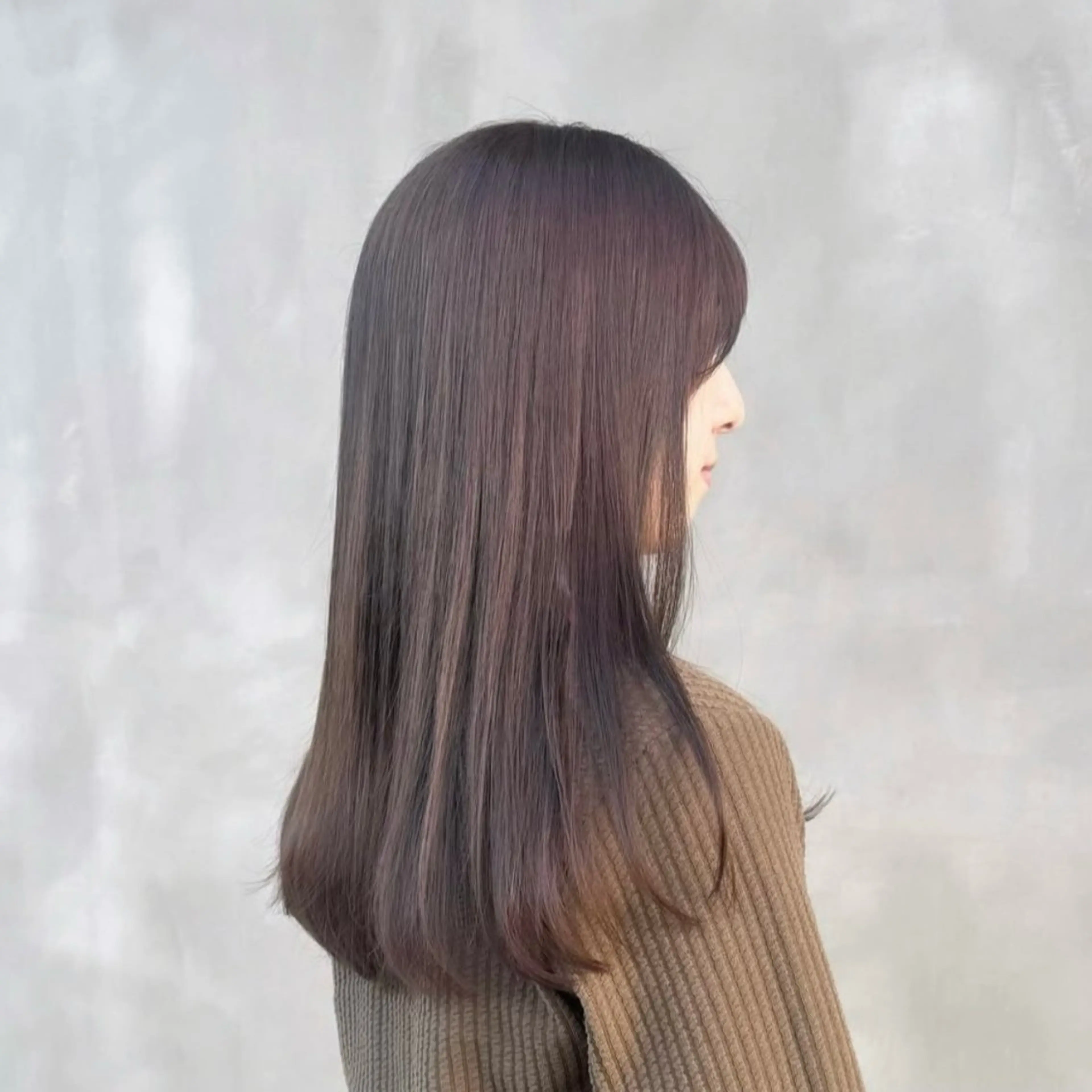 セミロング カラー ヘアカラー ヘッドスパ Cerc 髪質改善 ユリカ 🪽のヘアスタイル