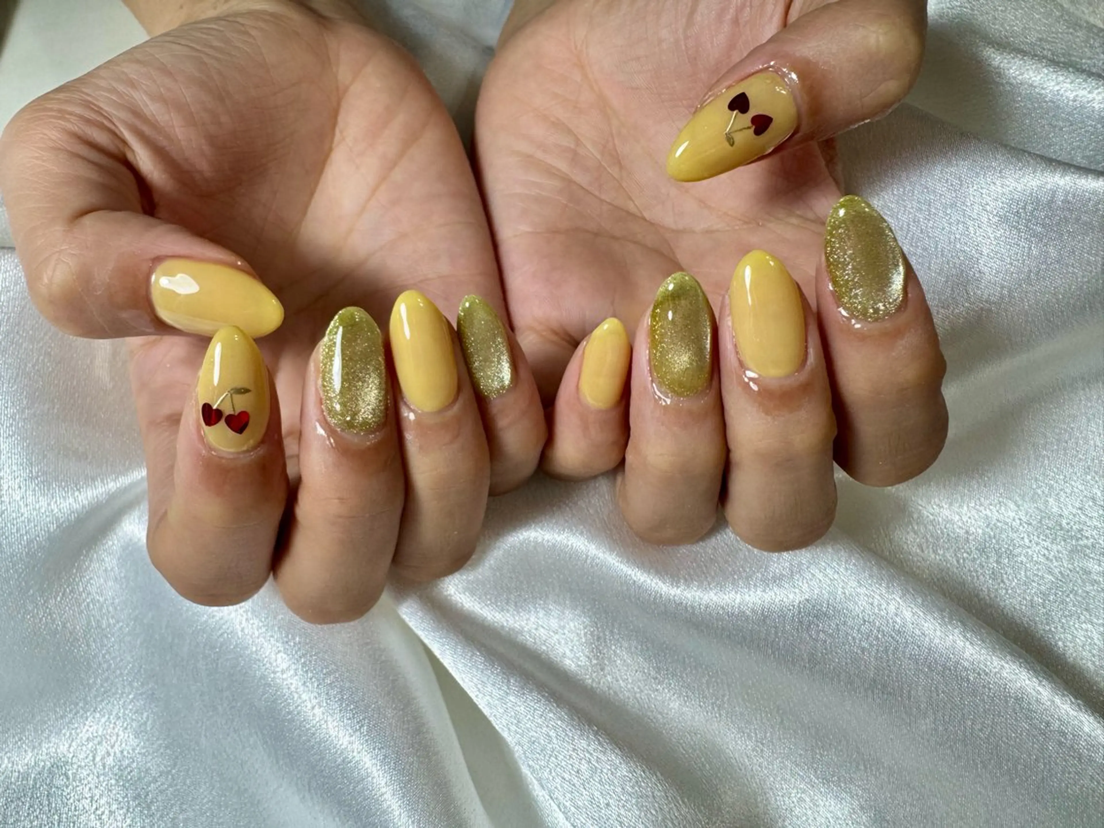 ネイル オーロラネイル 桜ネイル フラワーネイル フットネイル フレンチネイル ハンドネイル kikinail 溝の口のネイルデザイン